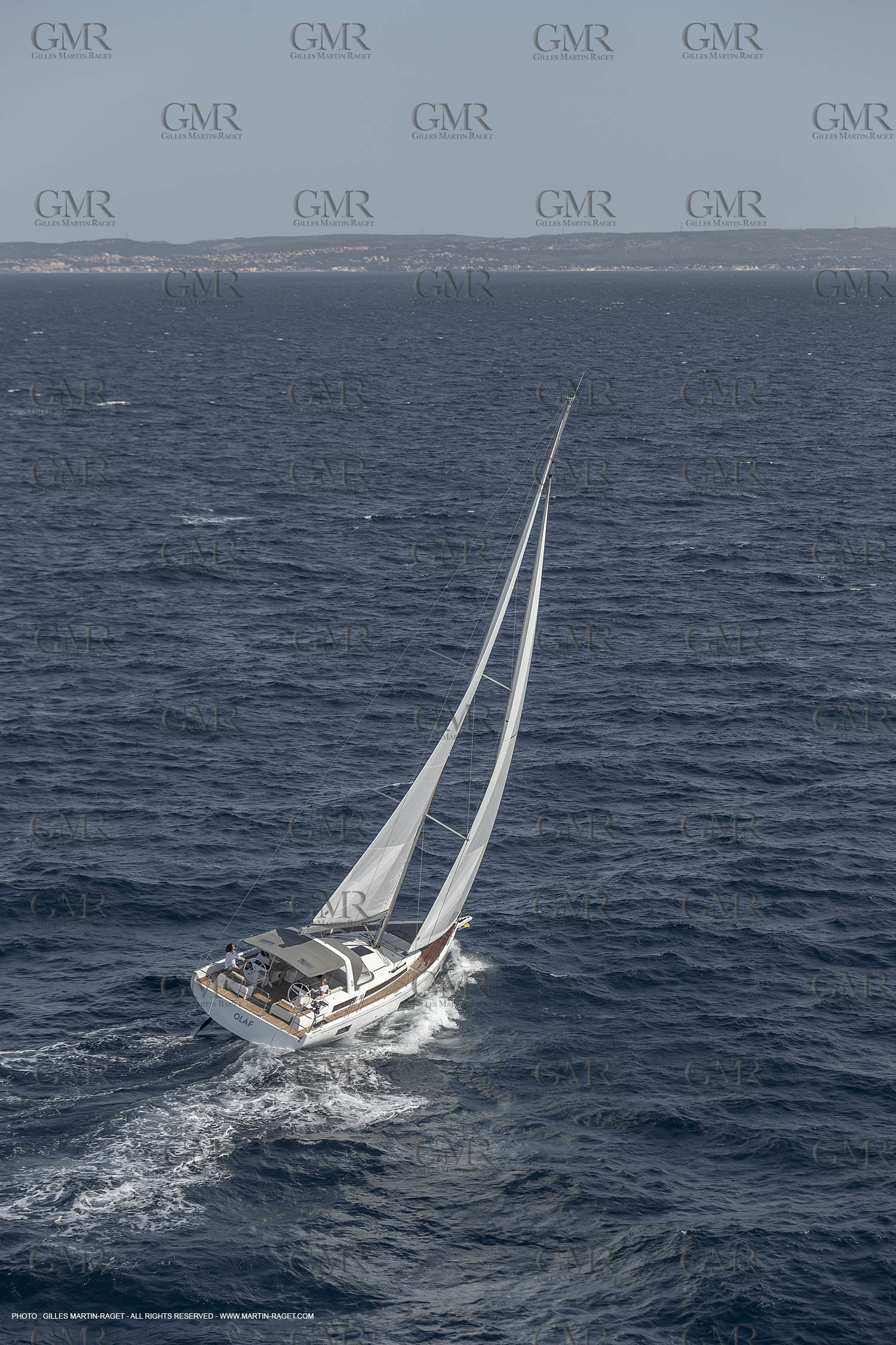 07 07 2020, Marseille (FRA,13) Beneteau Oceanis Yacht 54