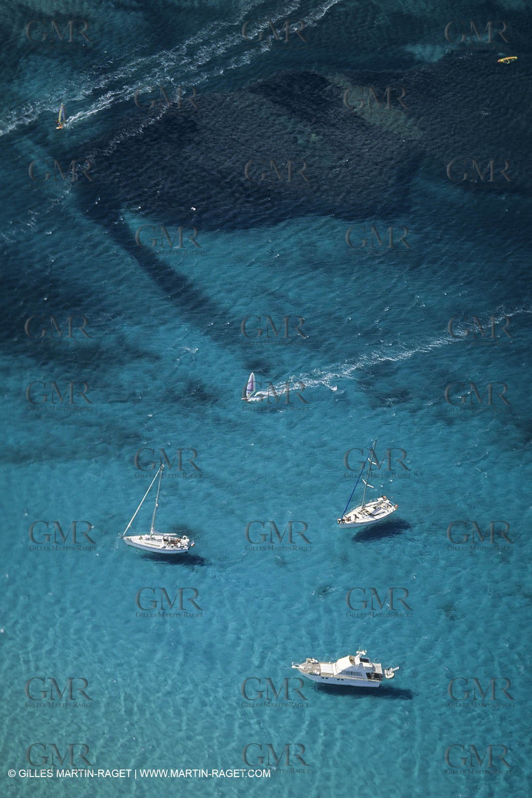 sailing, cruising, monohull at the mooring