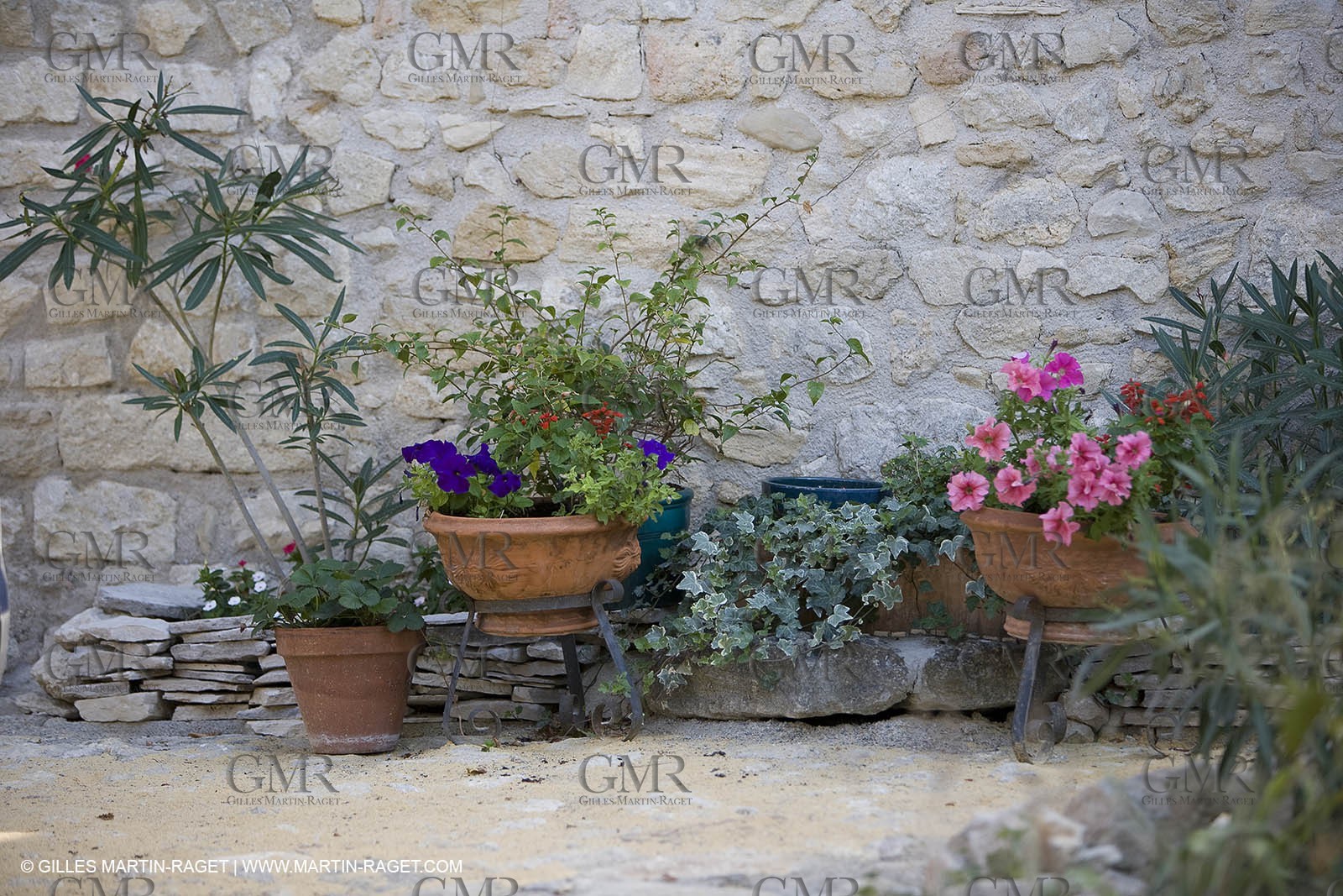 31 08 2007 - Forcalquier surrounds (FRA, 04) - Durance valley - Lurs