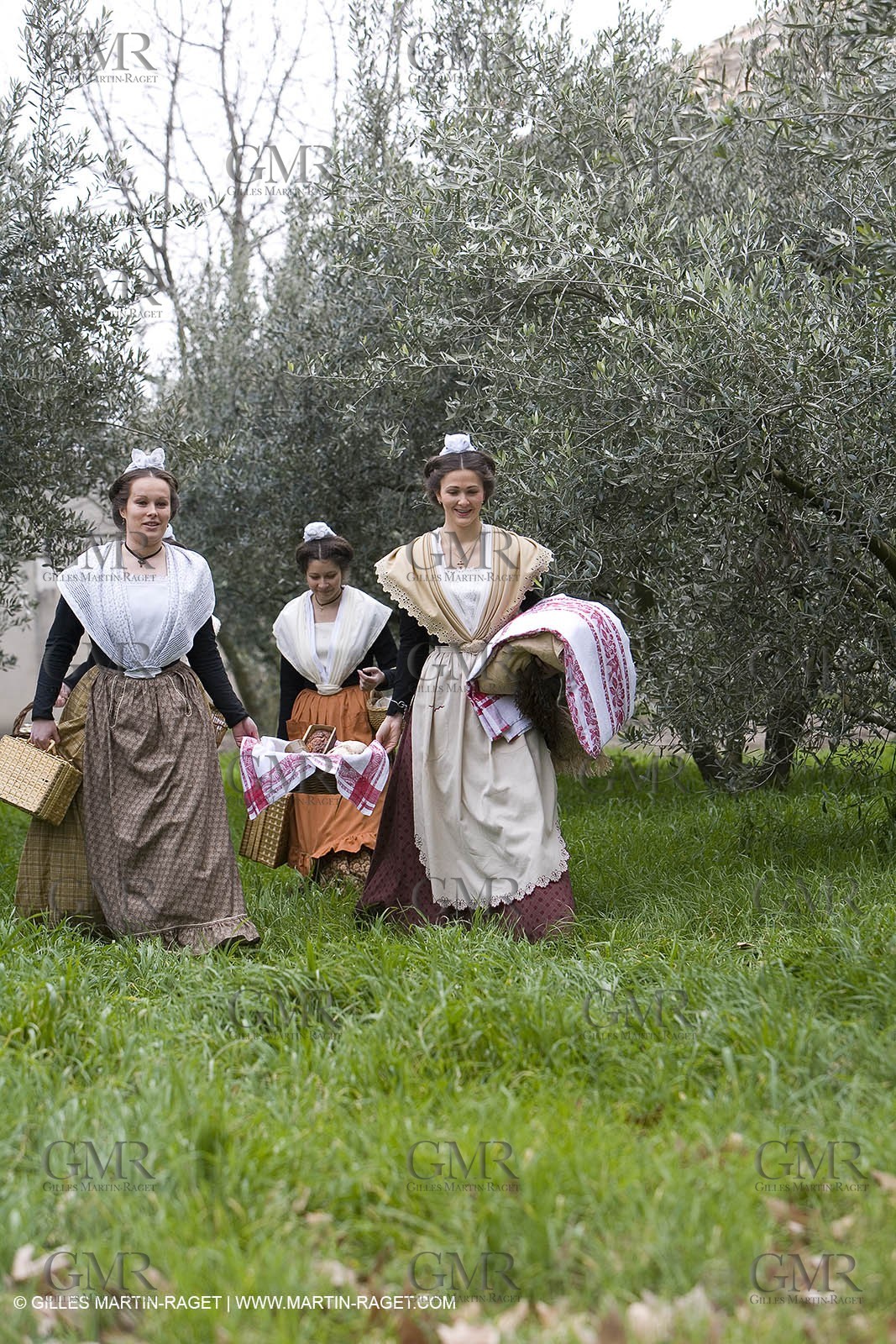 18 02 2007 - Saint Rémy de Provence - Queen of Arles in the Alpilles