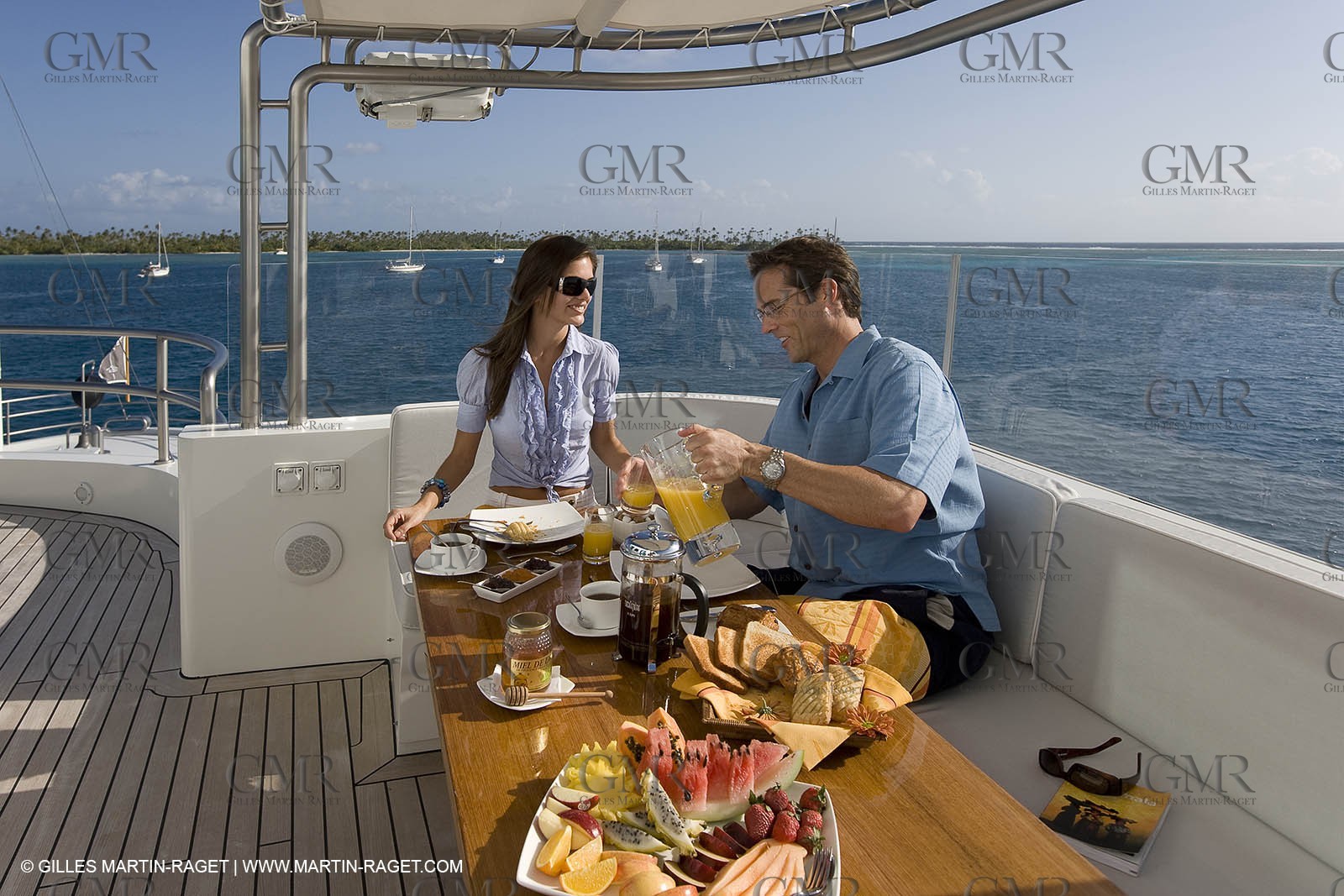 01 02 2008 - San Blas Archipelago (Panama) - Motor Yacht Senses