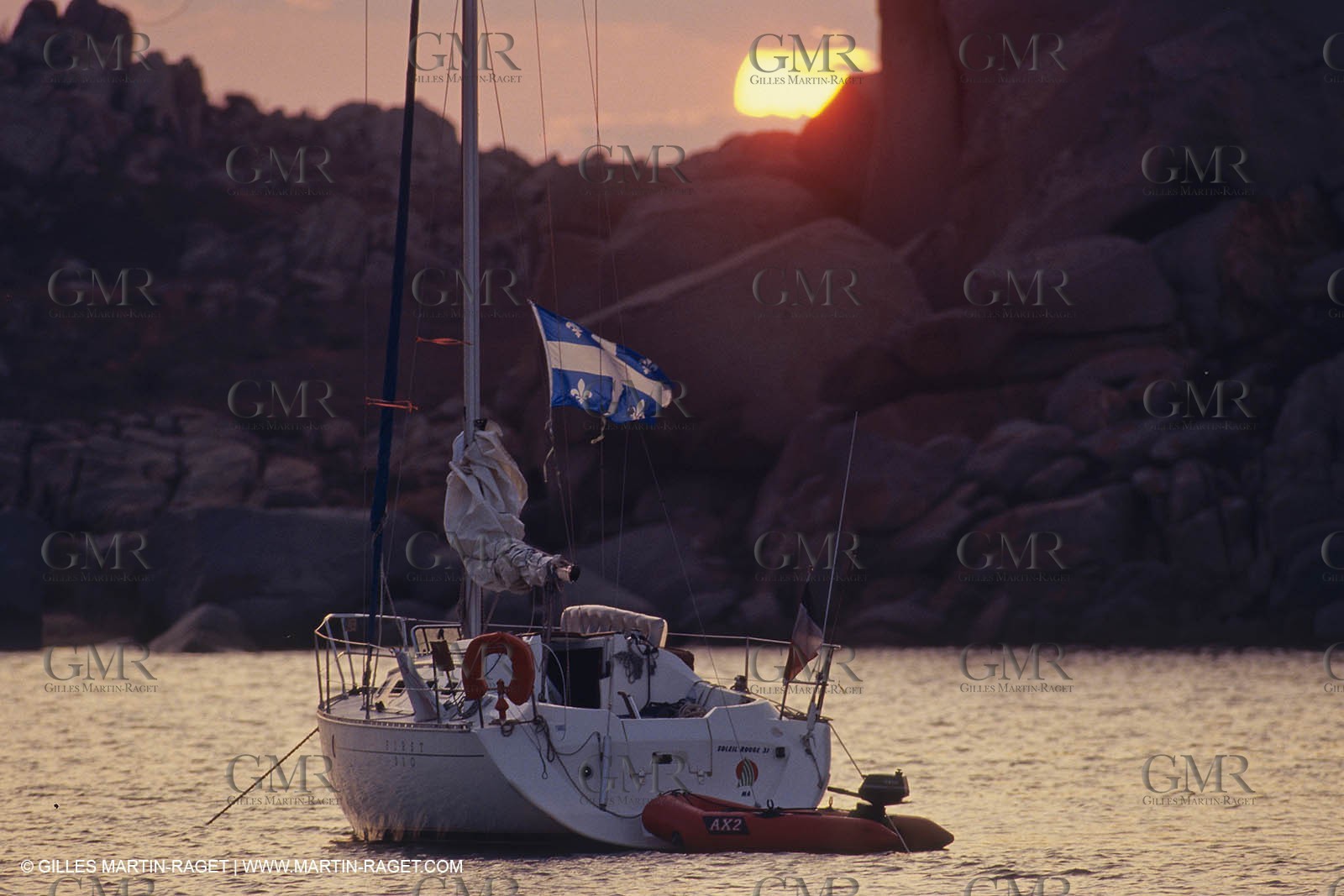 sailing, cruising, monohull at the mooring