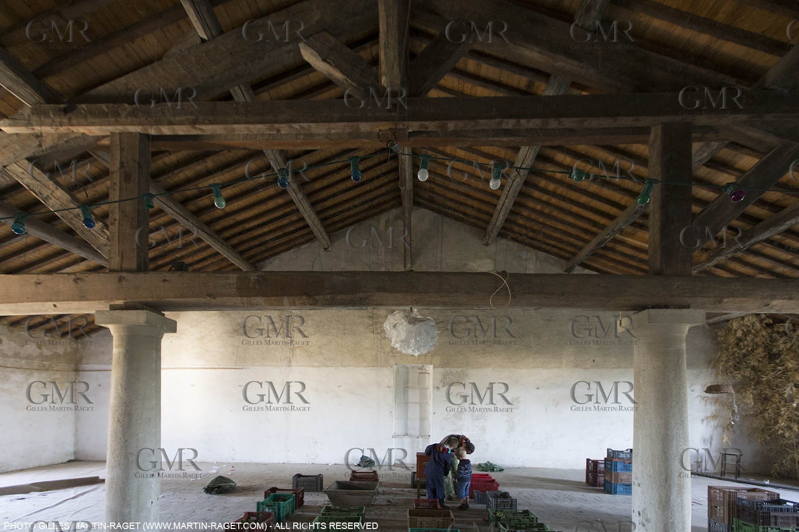 14 11 2015, Saint-Etienne du Grès (FRA,13), traditional making of olive oil at La Croix mill