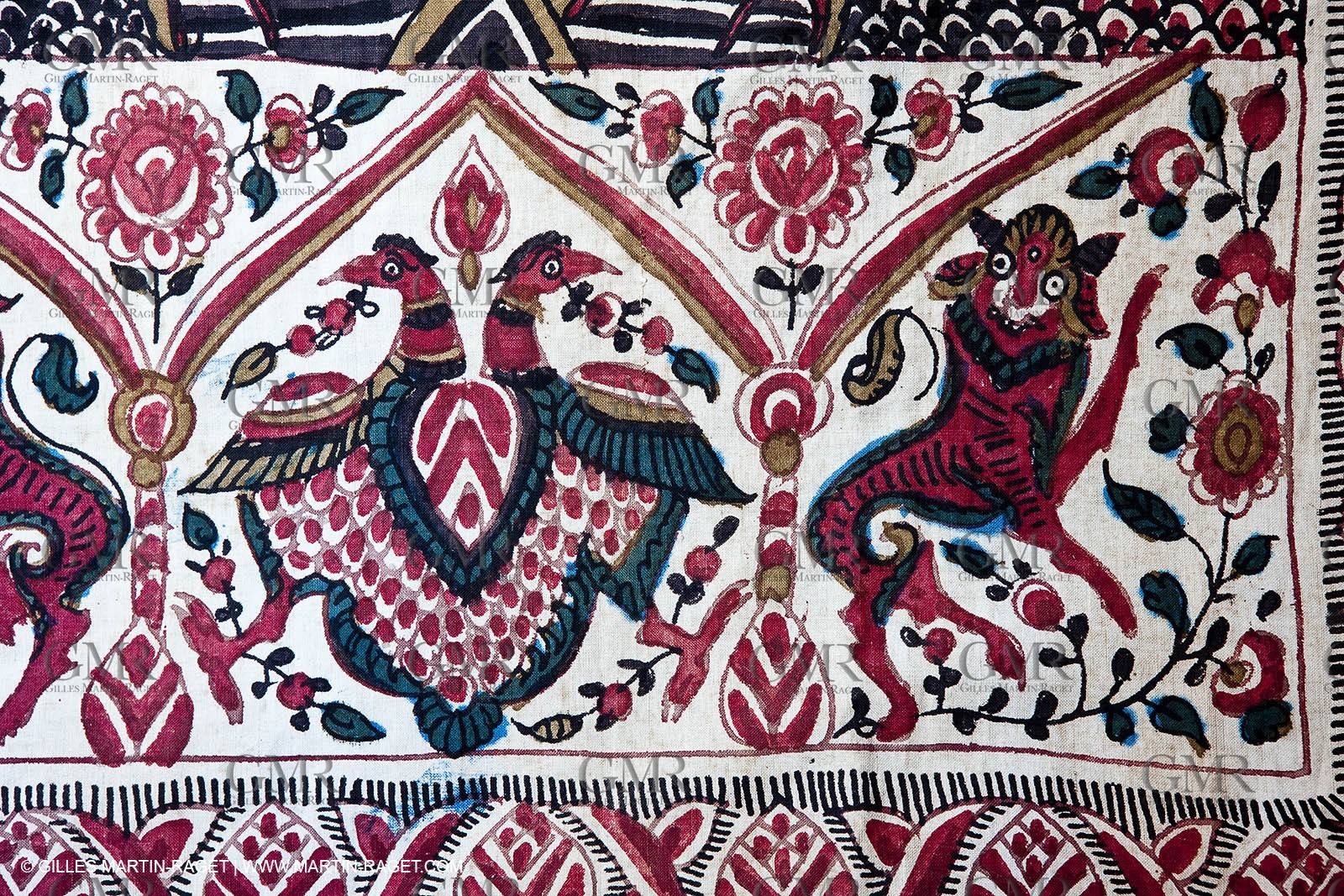 30 06 2011 - Toulon (FRA,83) - Villa Rosemaine - Indiennes sublimes exhibition