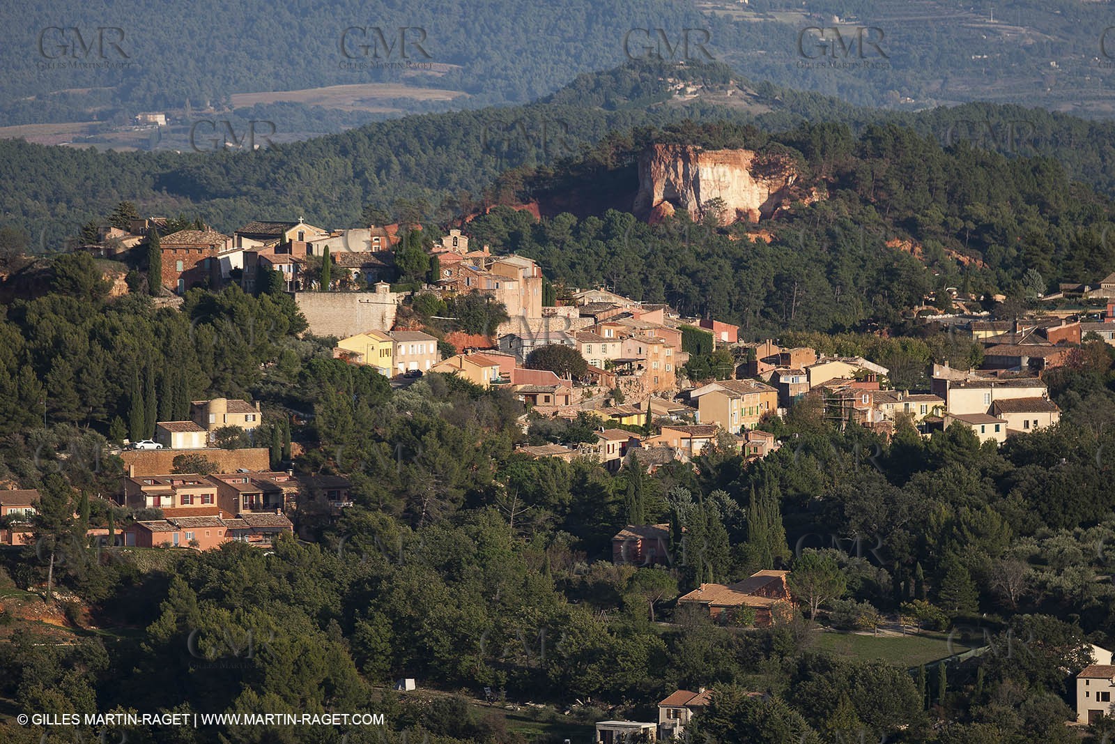 29 10 2012 - Roussillon (FRA,84) - Luberon as seen from above