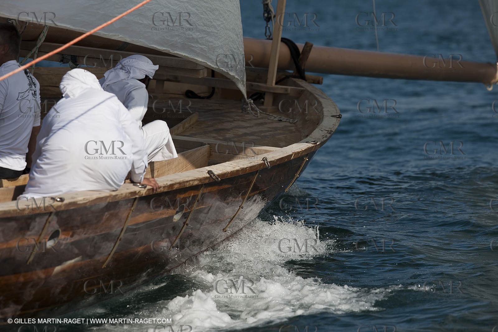 20 11 2010 - Dubai (UAE) - Dubai Louis Vuitton Trophy - Traditionnal dhow races for competing teams