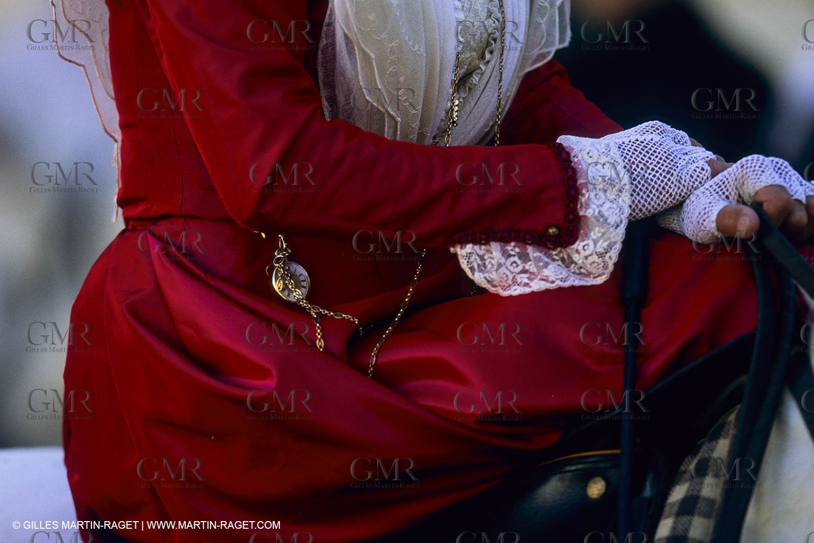 Arles (FRA,13) - Costume from Arles Fest