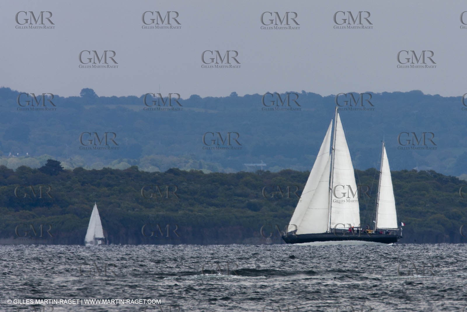 19 05 2010 -  Lanveoc Poulmic (FRA,29) - French Navy School Grand Prix - Pen Duick VI