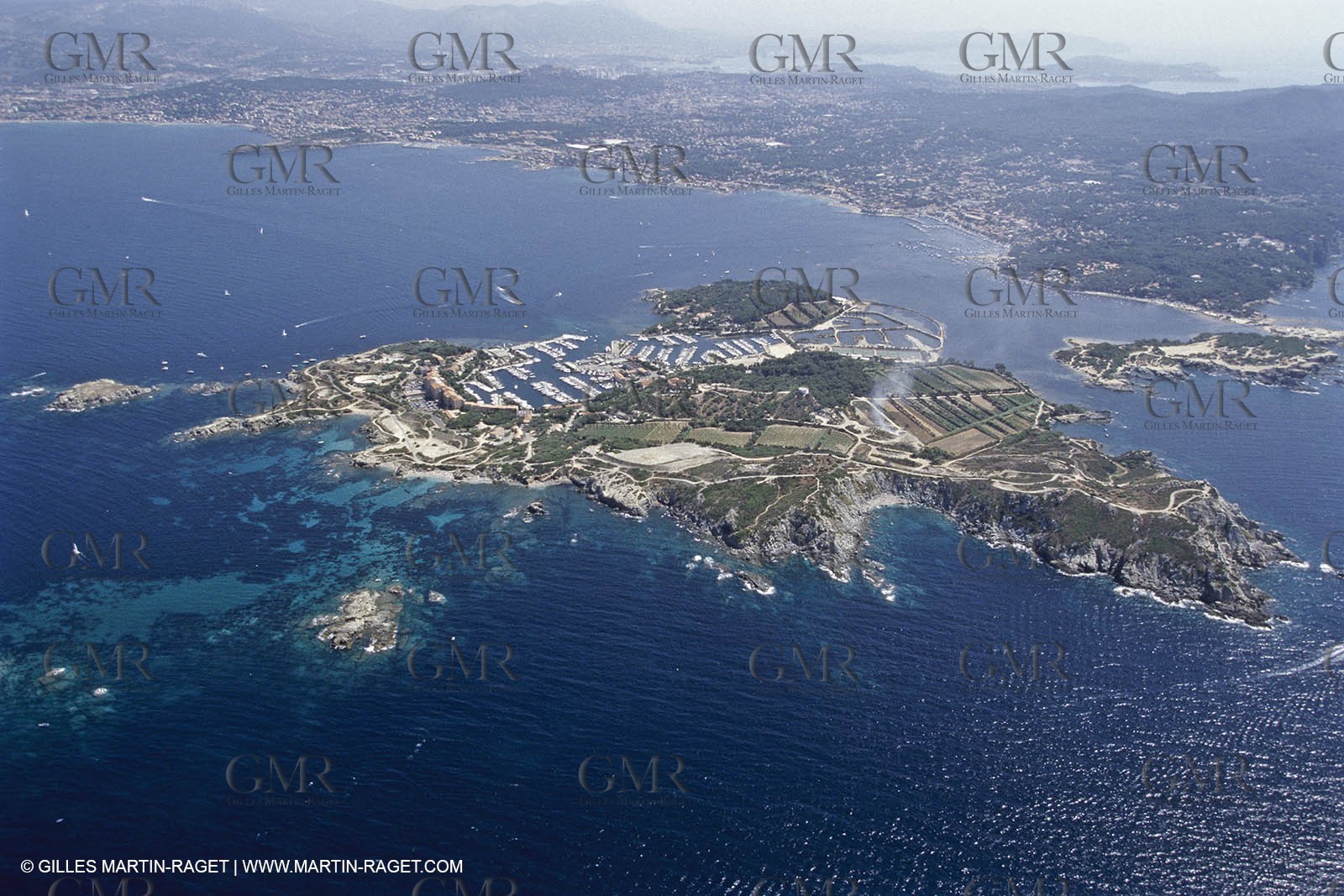 Les Embiez archipelago (FRA,83)