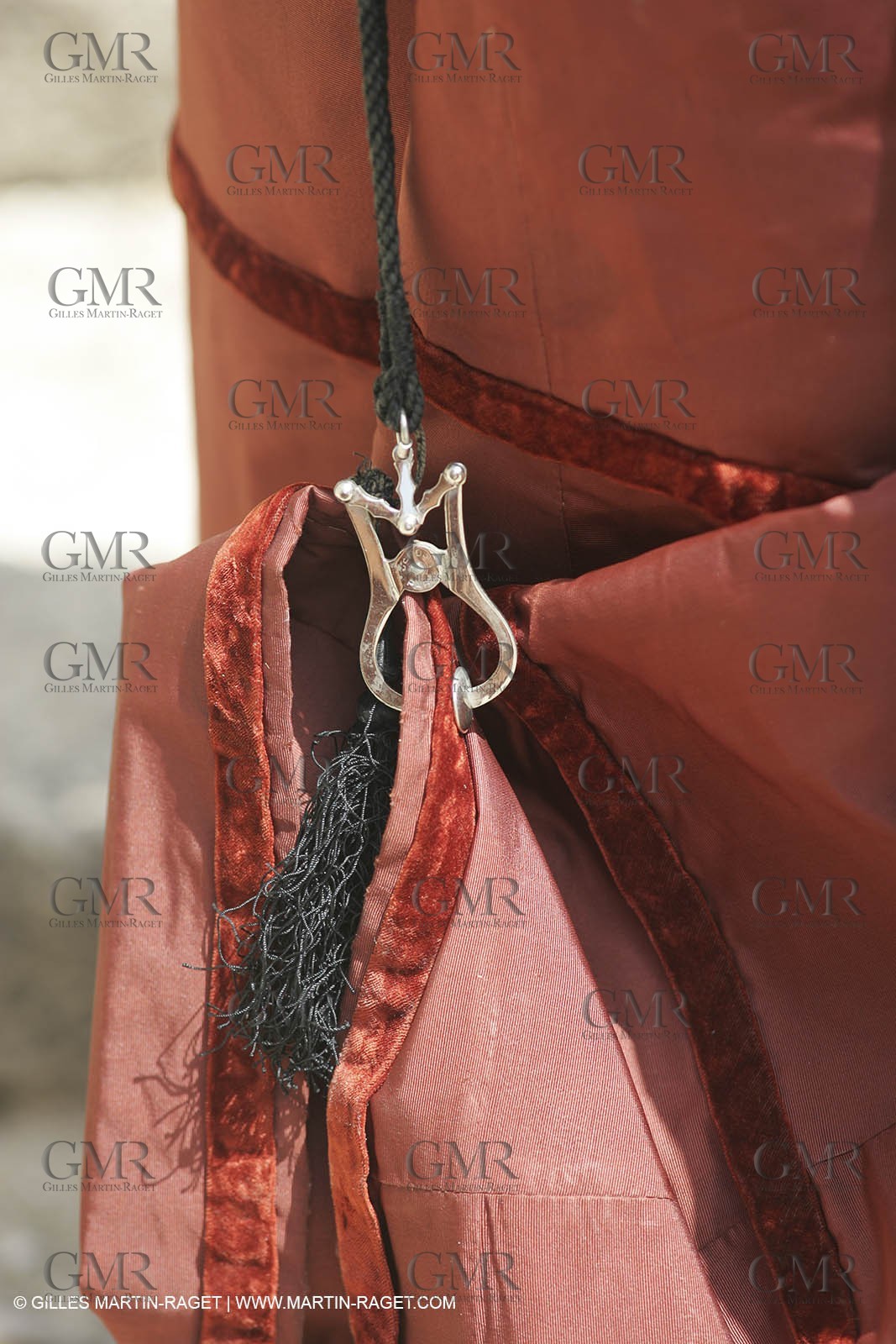 May 2004 - La Tour d'Aigues (FRA, 84) - Old costumes for women of the South exhibition