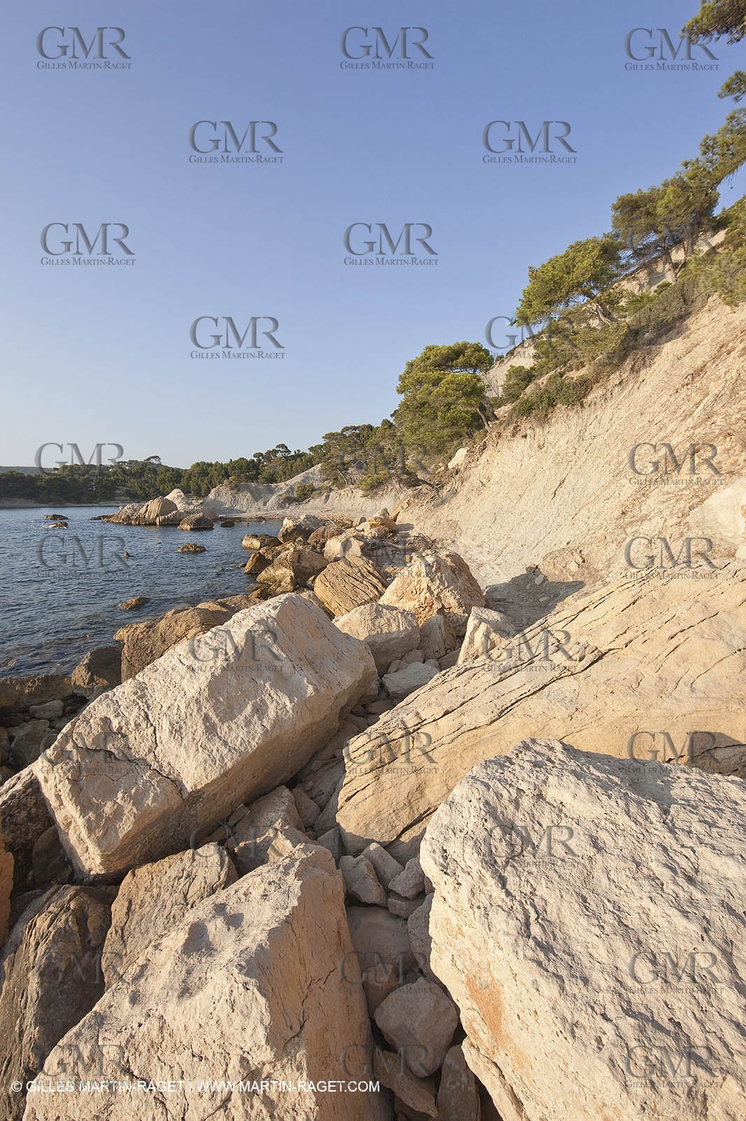 08 09 2009 - Marseille (FRA, 13) - Les Calanques - Cape Canaille and Soubeyrannes cliffs