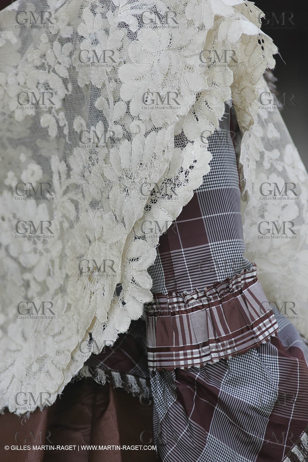 May 2004 - La Tour d'Aigues (FRA, 84) - Old costumes for women of the South exhibition