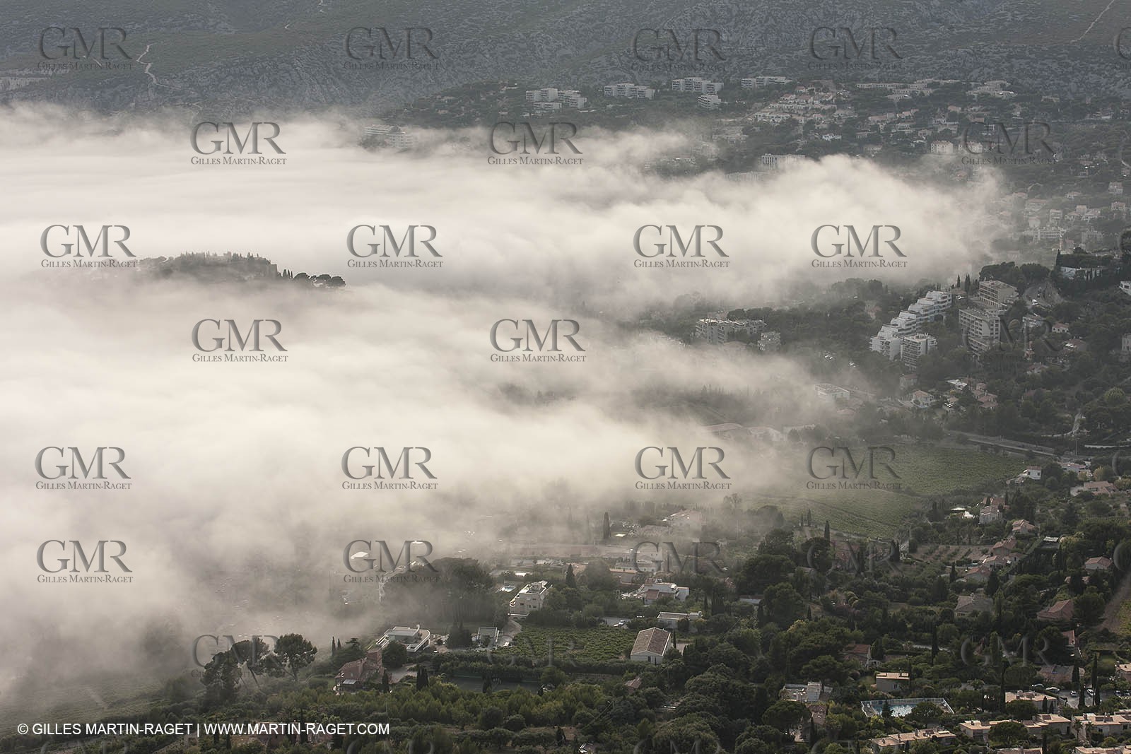 18 07 2012 - Cassis (FRA ) - The Calanques - Unusual foggy conditions