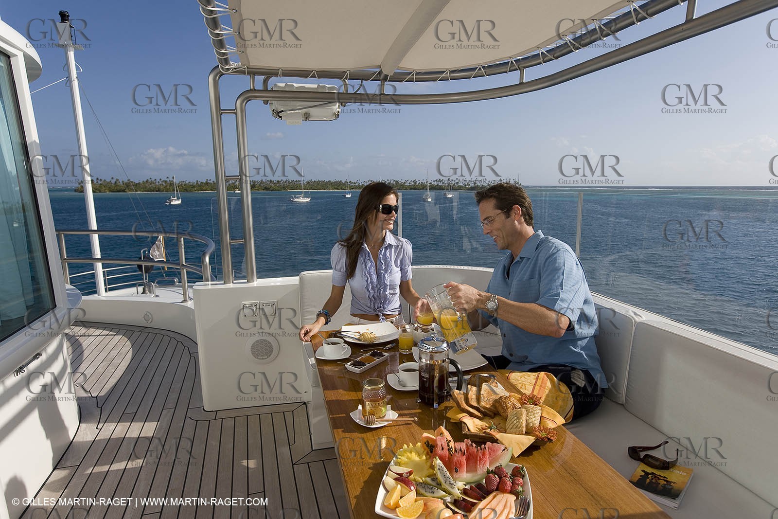 01 02 2008 - San Blas Archipelago (Panama) - Motor Yacht Senses