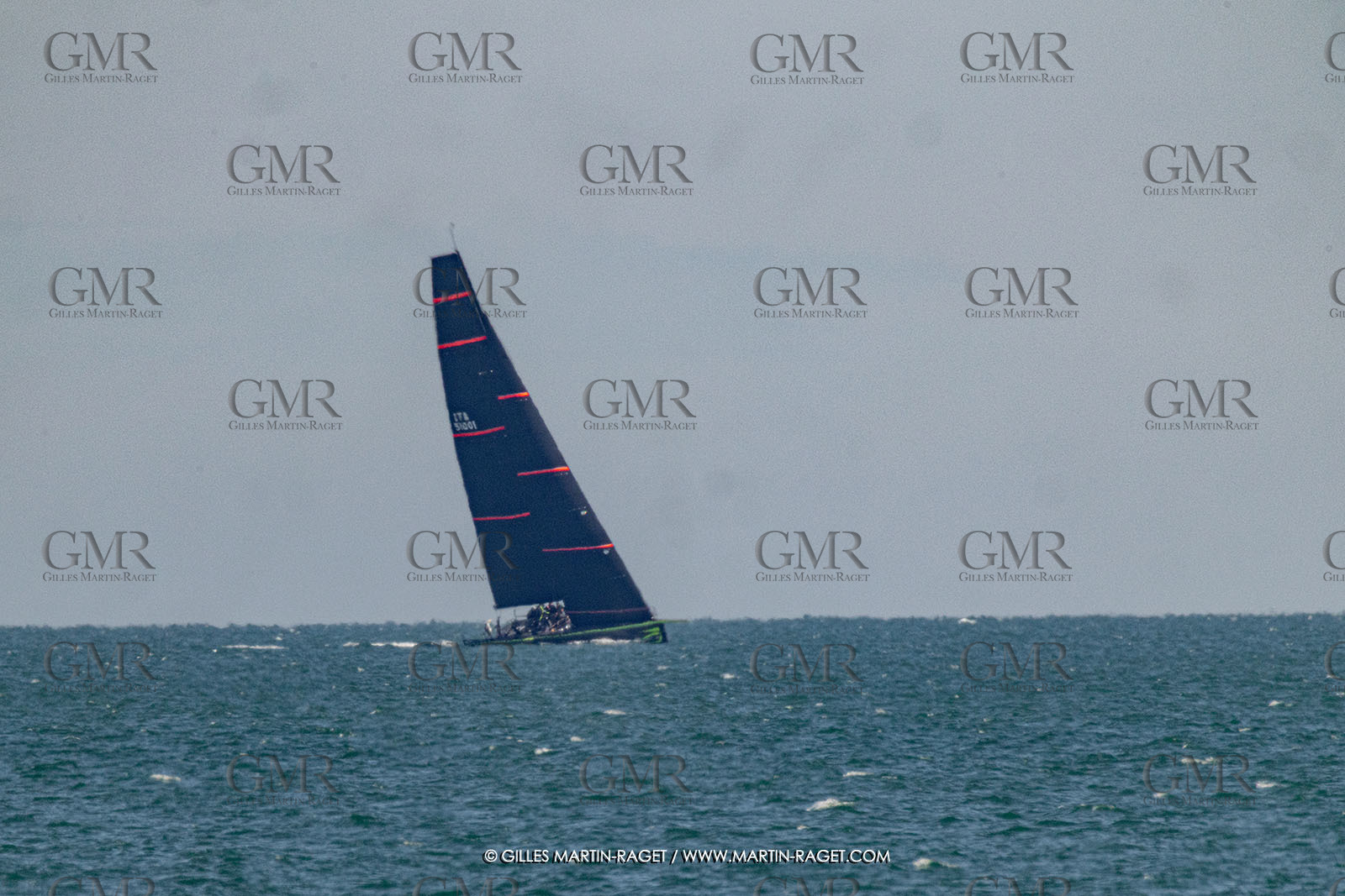 19 07 2025, Cowes (UK, IOW), Admiral's Cup 2025, Channel Race Start