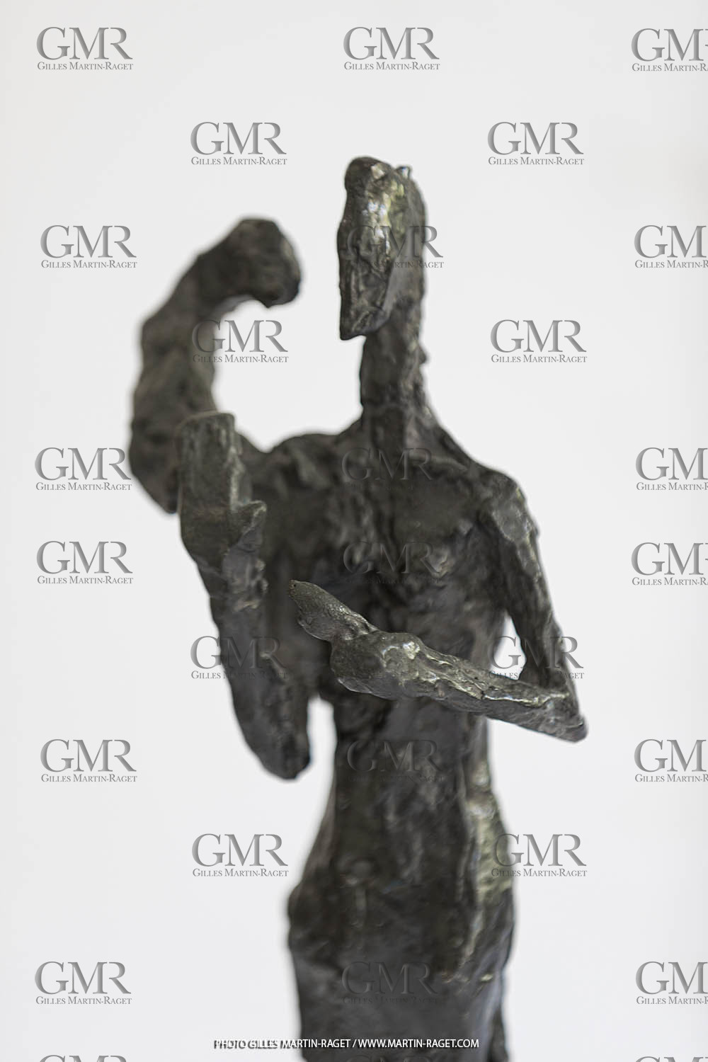 03 08 2020, St Rémy de Provence, (FRA,13), Oeuvre de Germaine Richier, L'Epi 1955, Bronze patiné foncé, Fondeur L.Thinot, Paris, exemplaire d'exposition, 44 x 12,5 x 9 cm, Collection particulière