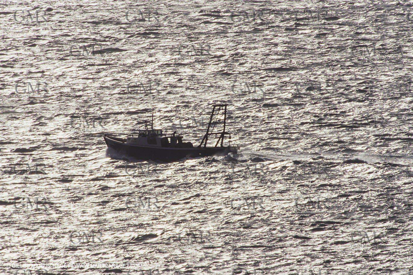 Monde maritime, Pêche, pêcheurs, bateaux de pêche, Marine world, fishing, fishermen, fishing boats