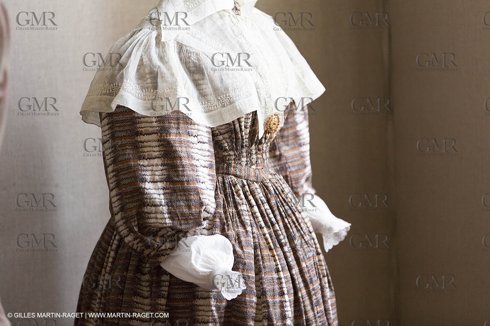 06 07 2012, Toulon (FRA,83), Villa Rozemaine, exhibition 'Fashion Dresses