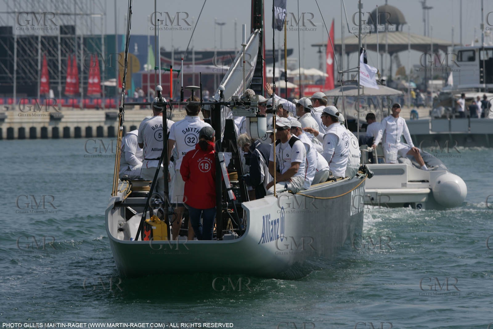 17 04 2007-Valencia (Spain)- 32nd America's Cup - Louis Vuitton Cup - RR1 - DAY 2 - BMW ORACLE Racing - Spanish Top Model Laura Ponte 18th man onboard USA 98 for inaugural Louis Vuitton Cup race