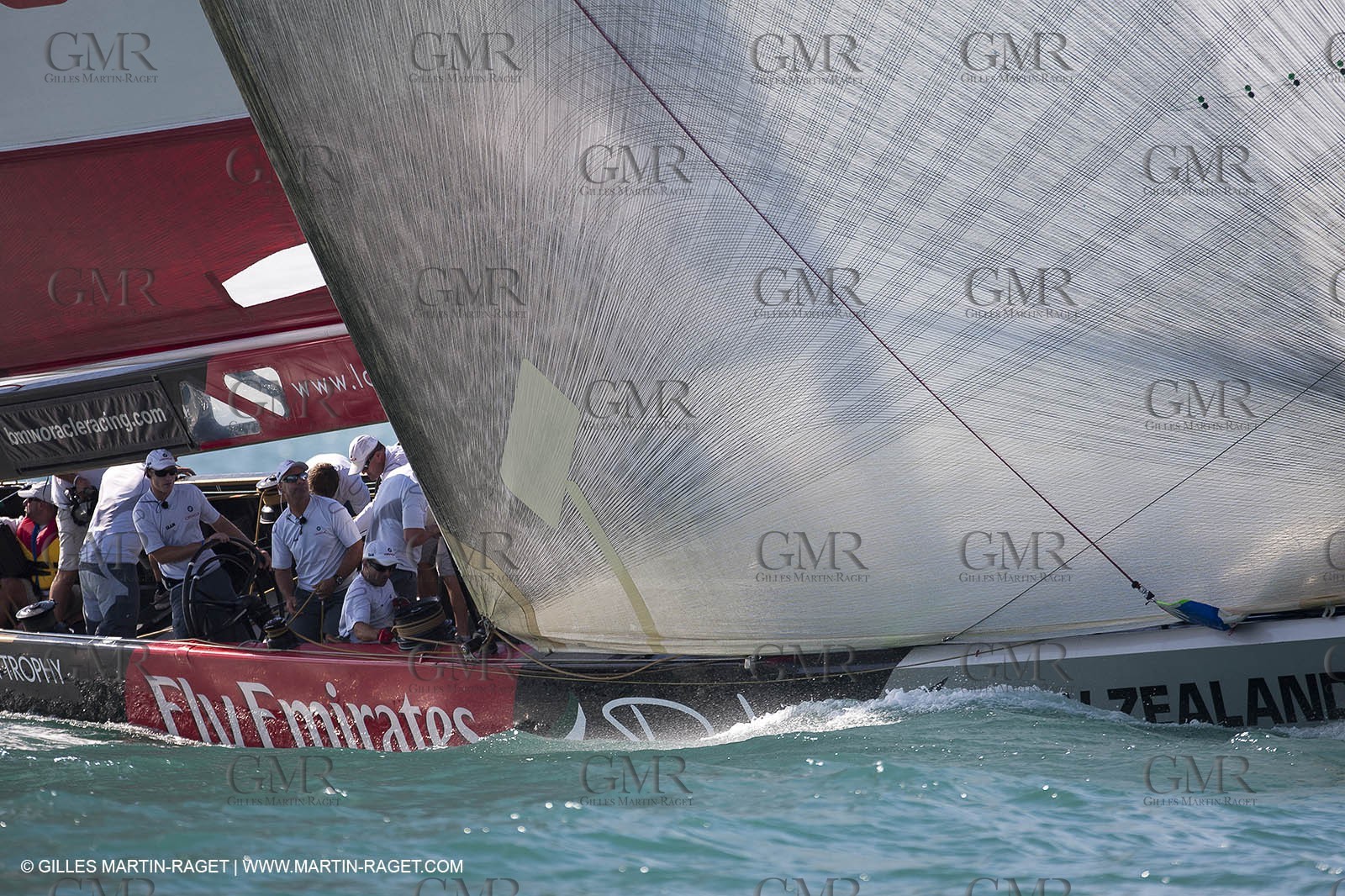 19 11 2010 - Dubai (UAE) - Dubai Louis Vuitton Trophy - Round 2 -  BMW ORACLE Racing Vs Synergy