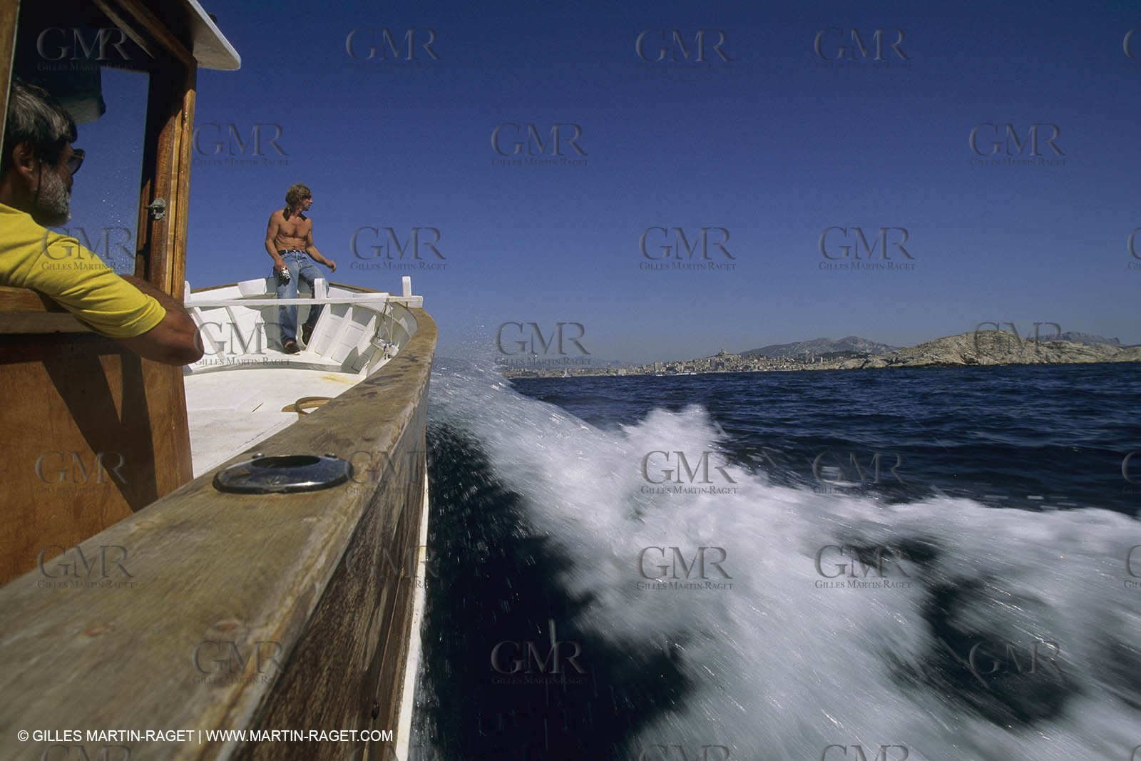 Pêche, barques, pointus, pêcheurs