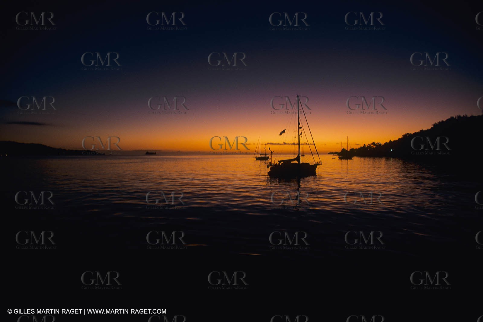 sailing, cruising, monohull at the mooring