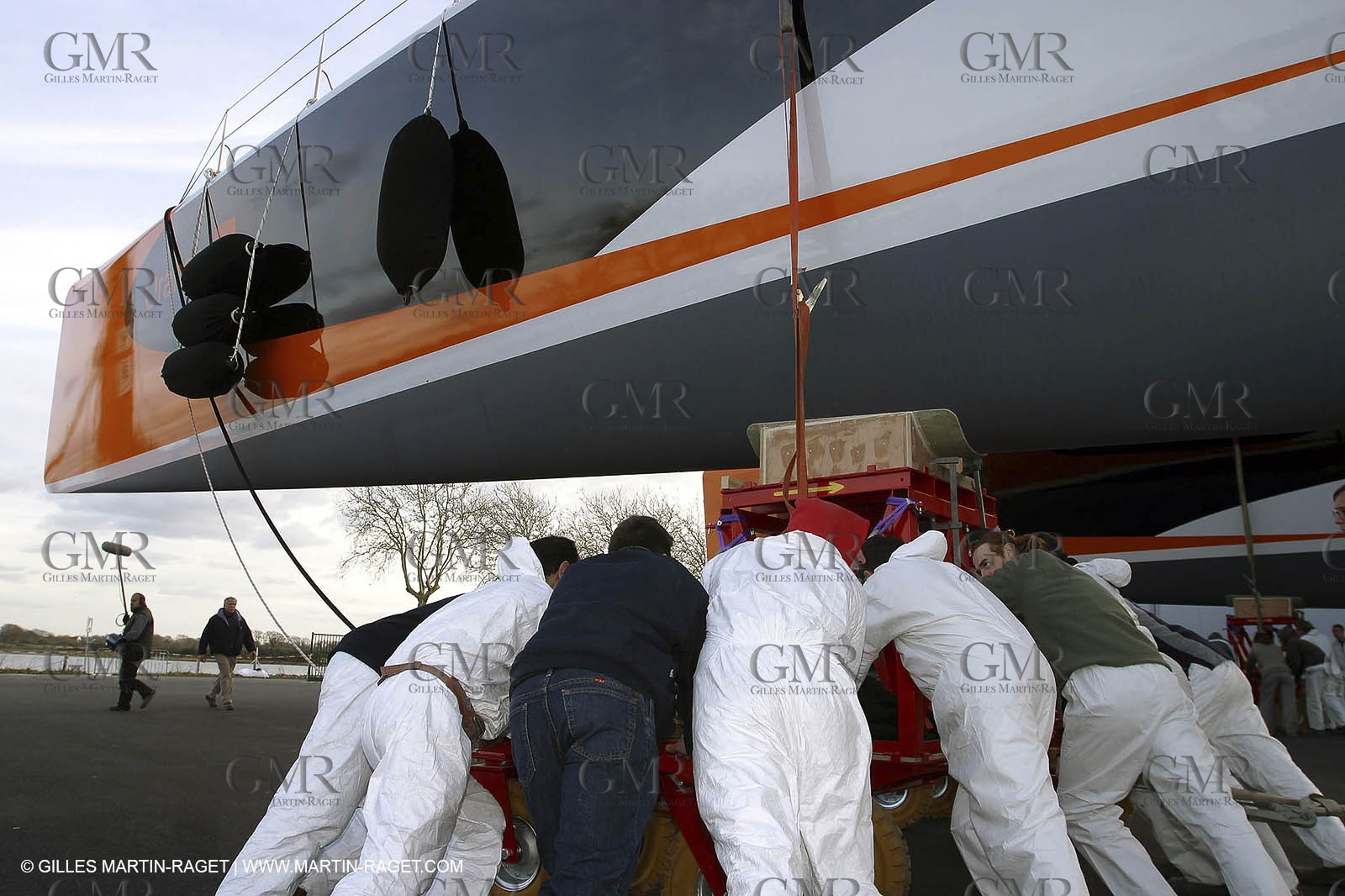 Vannes - Multiplast Boatyard - Orange II 1st go in the water