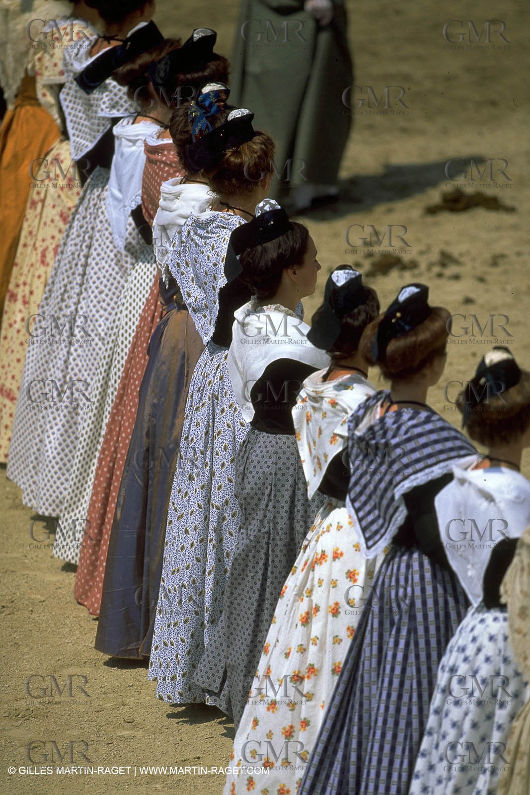 Women of Arles in traditional costume