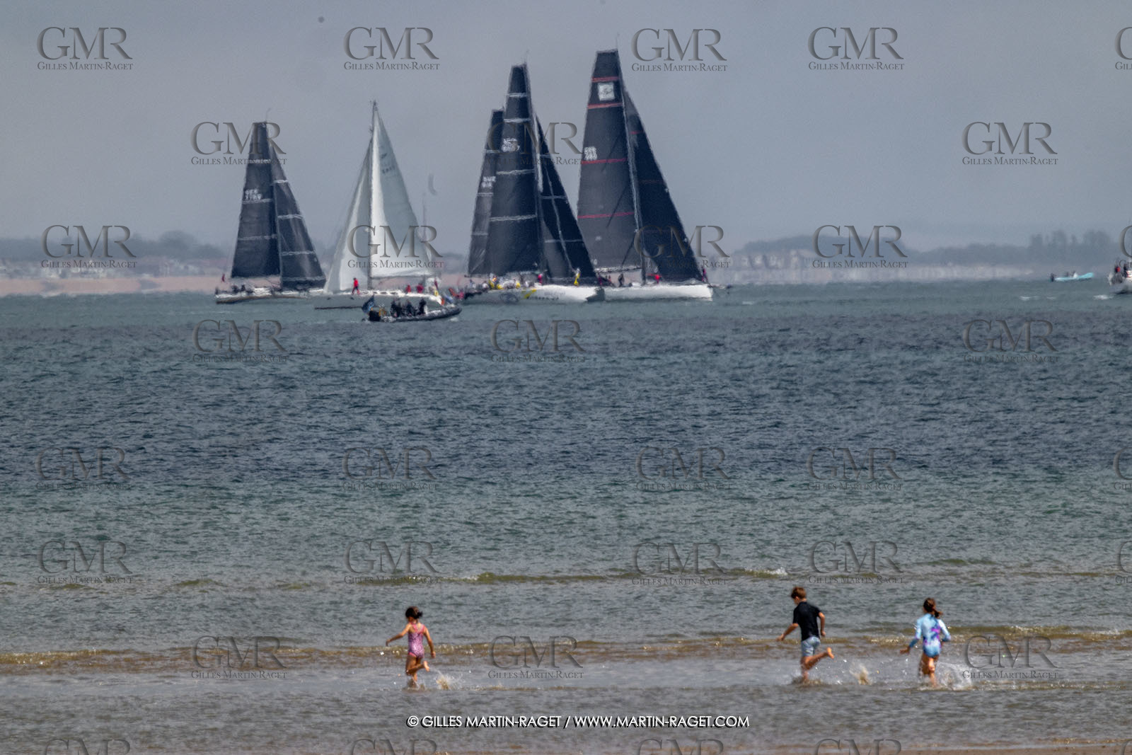 19 07 2025, Cowes (UK, IOW), Admiral's Cup 2025, Channel Race Start