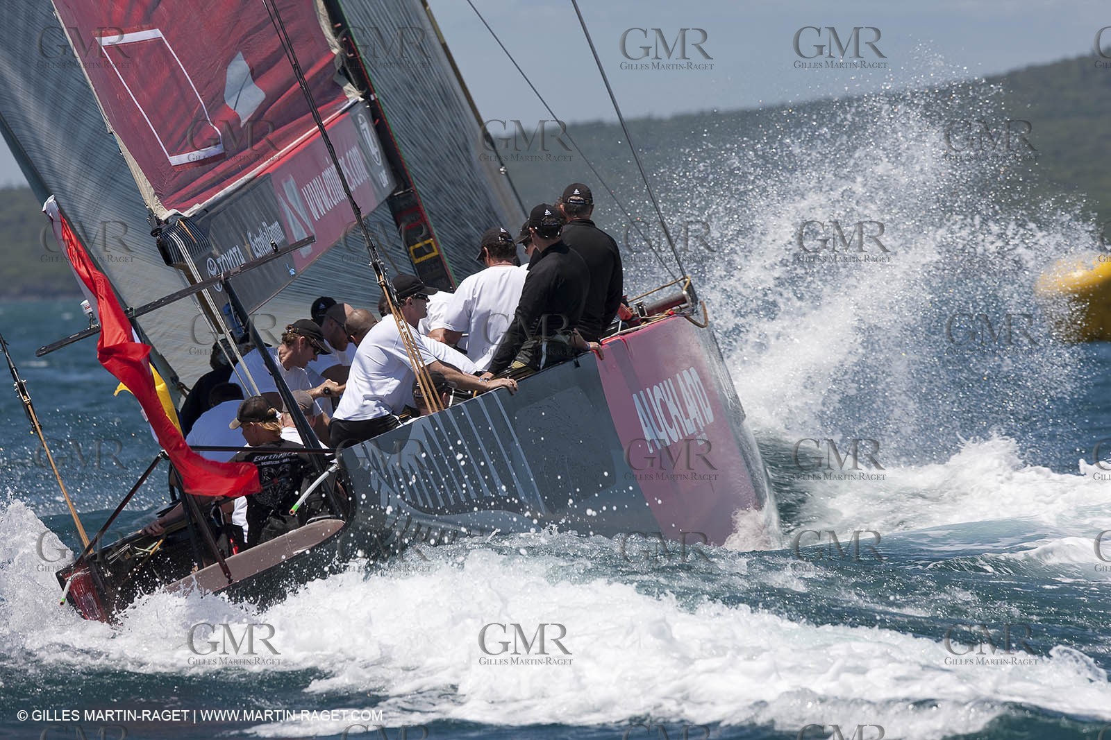 21 01 2009 - Auckland (NZL) -  Louis Vuitton Pacific Series - BMW ORACLE Racing - Training