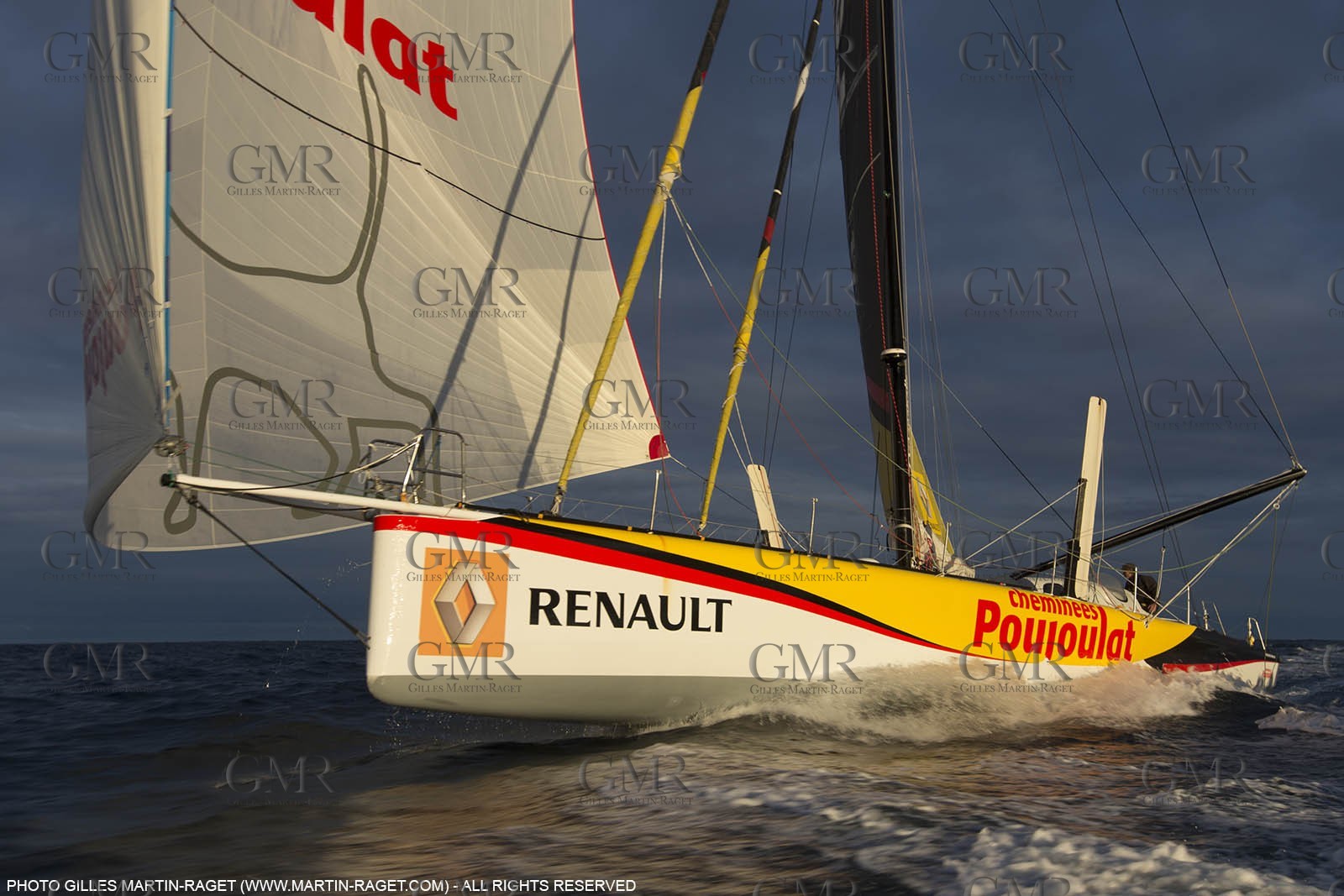 25 03 2015, Barcelona (ESP), Barcelona World Race 2014-15, Cheminées Poujoulat (Bernard Stamm Jean Le Cam) arrival in 1st place.