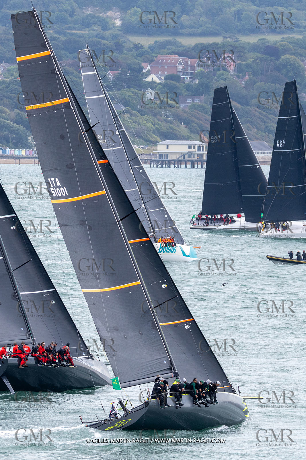 26 07 2025, Cowes (UK, IOW), Admiral's Cup 2025, Rolex Fastnet Race start,