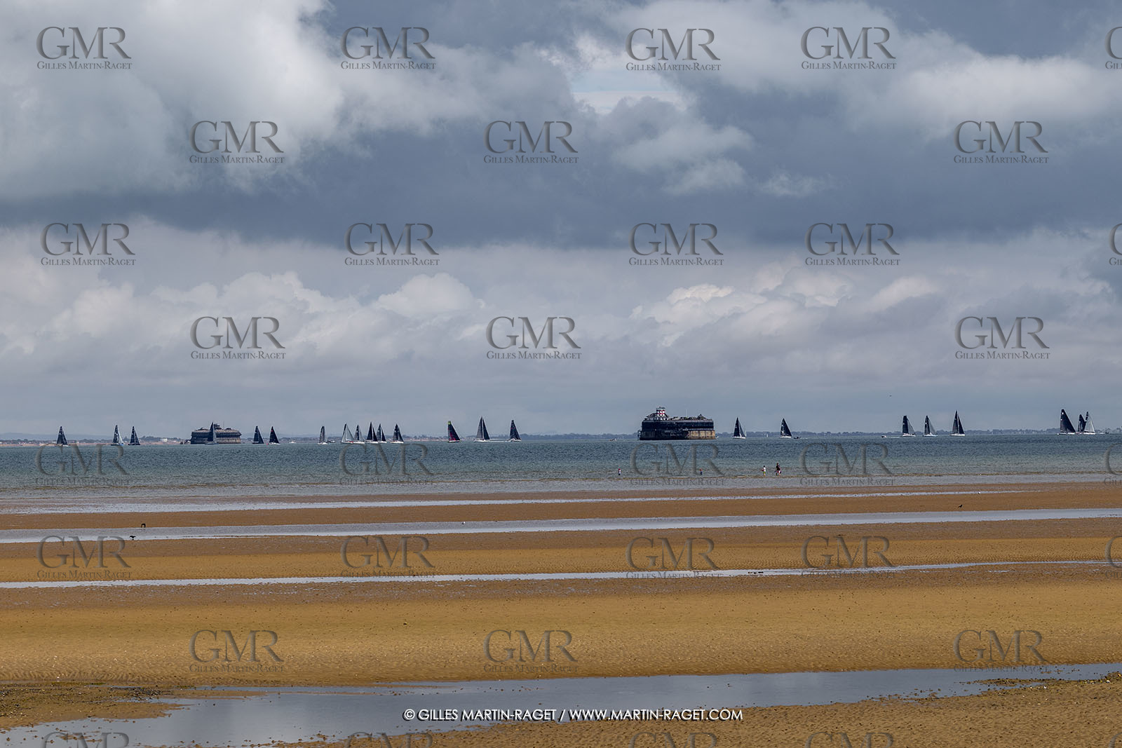 19 07 2025, Cowes (UK, IOW), Admiral's Cup 2025, Channel Race Start