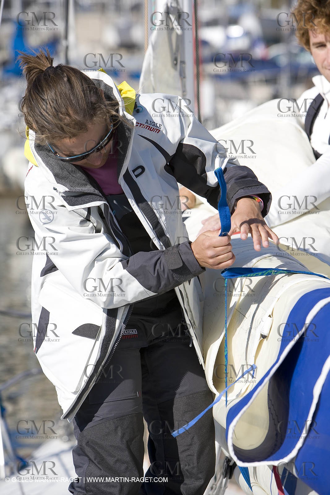 28 09 2007 - Marseille (FRA, 13) - Aigle Marine weather clothing showed in action by salors Marc Emig et Luce Molinier