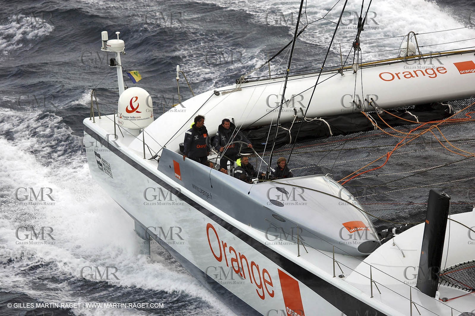 Orange II - 2004 Mediterranée Record - Start off Marseilles