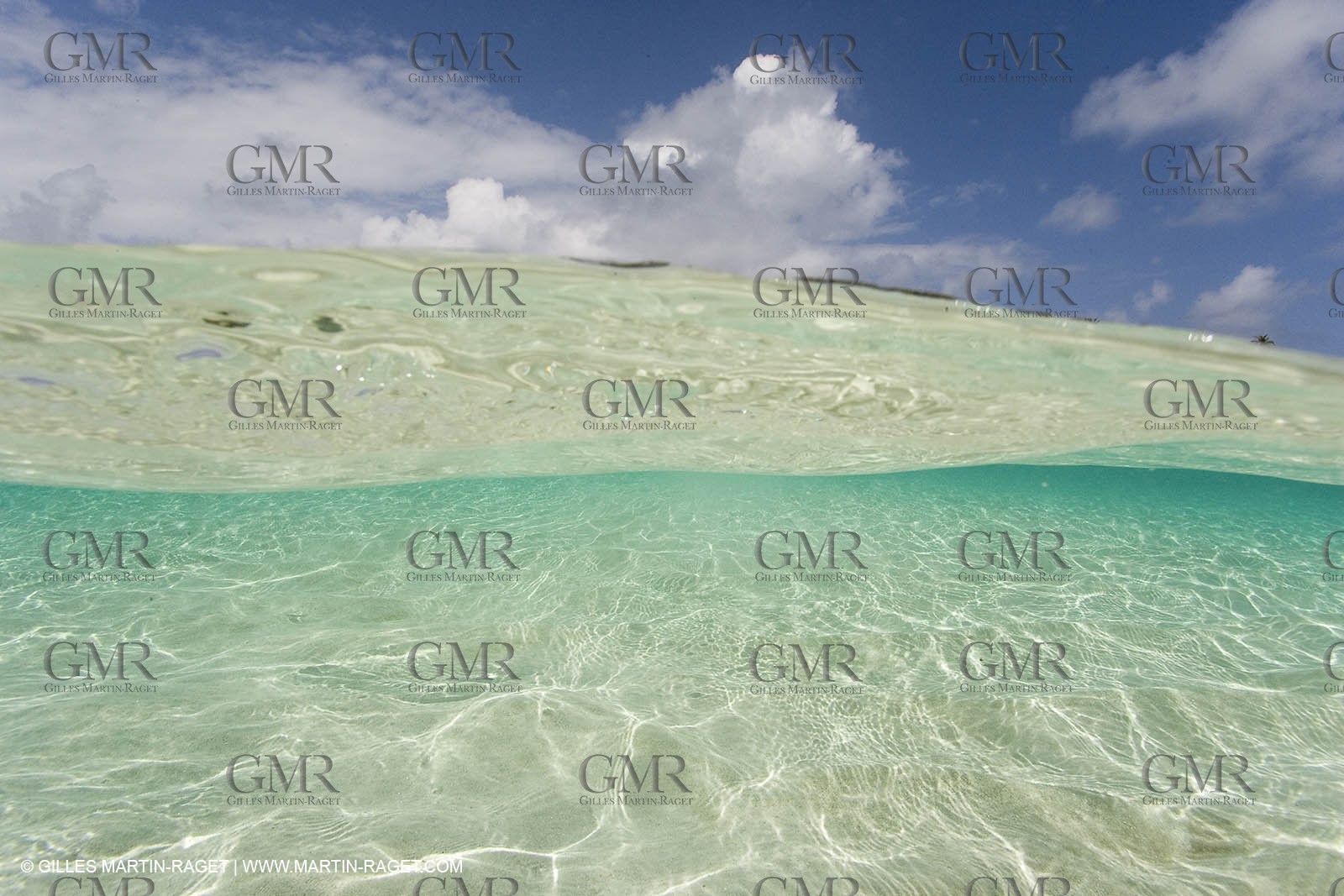 01 02 2008 - San Blas Archipelago (Panama) - Motor Yacht Senses