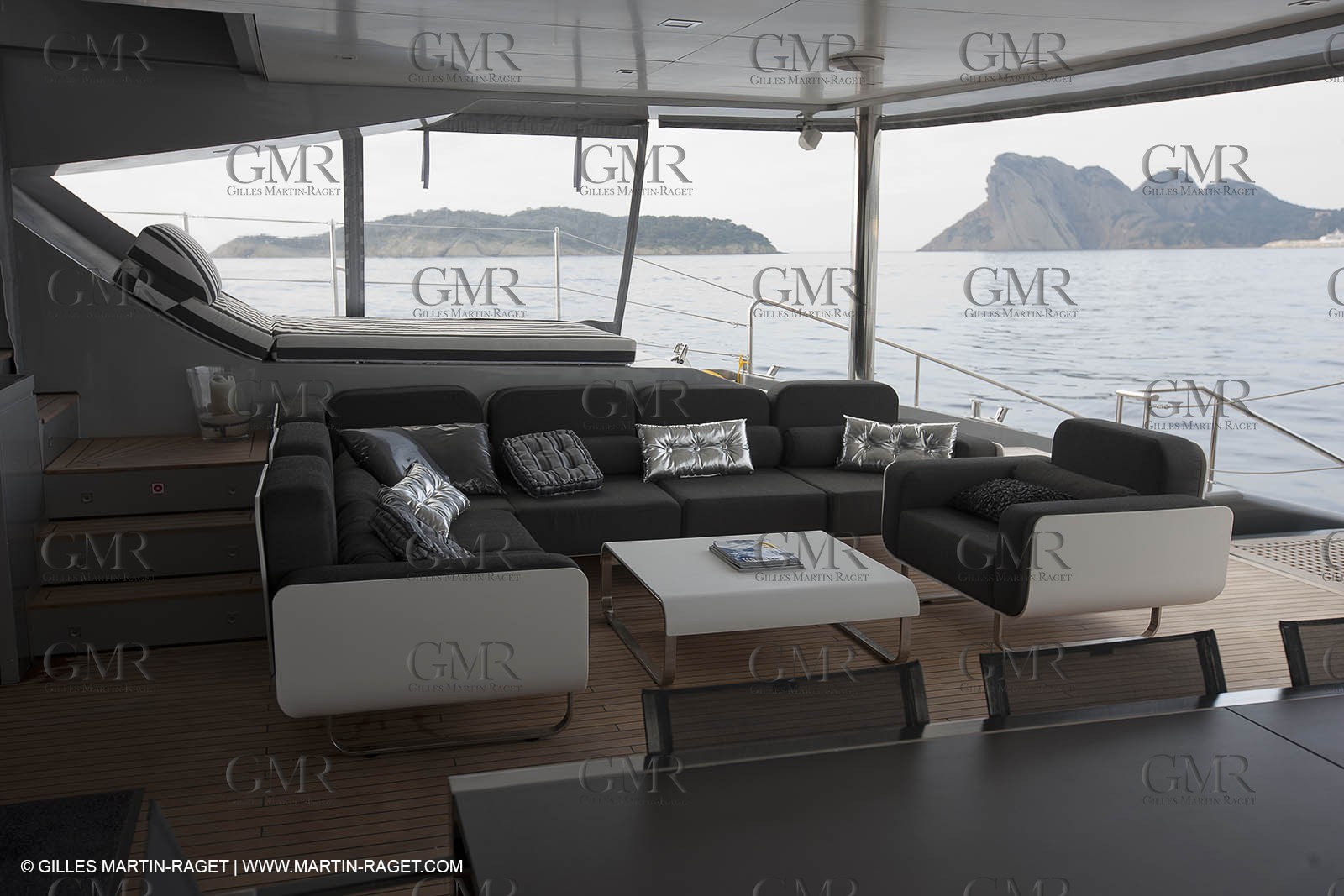 25 02 2011 - La Ciotat (FRA,13) - Super Yachts - Chantier H2X - Cartouche