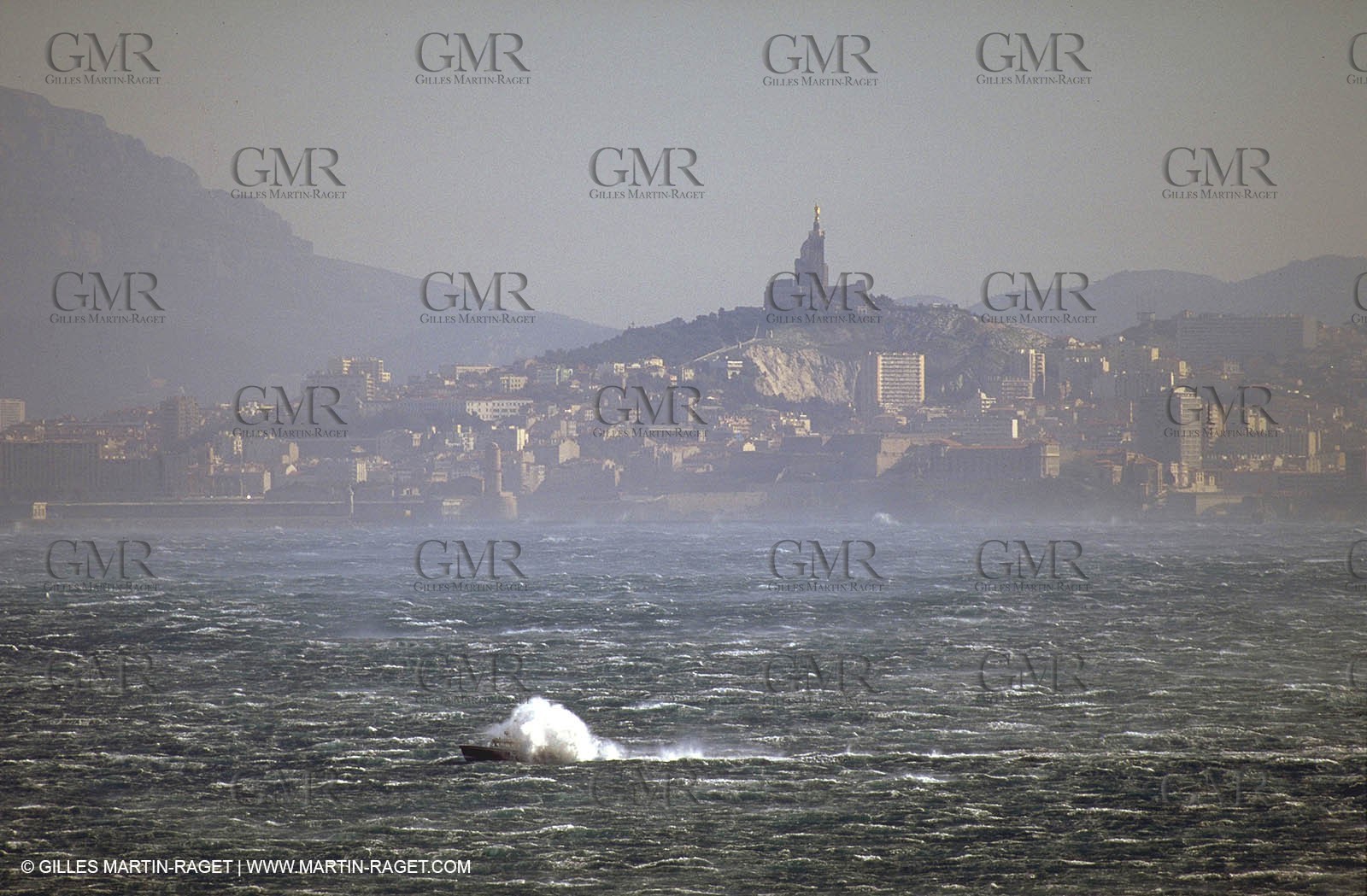 Navires de servitude