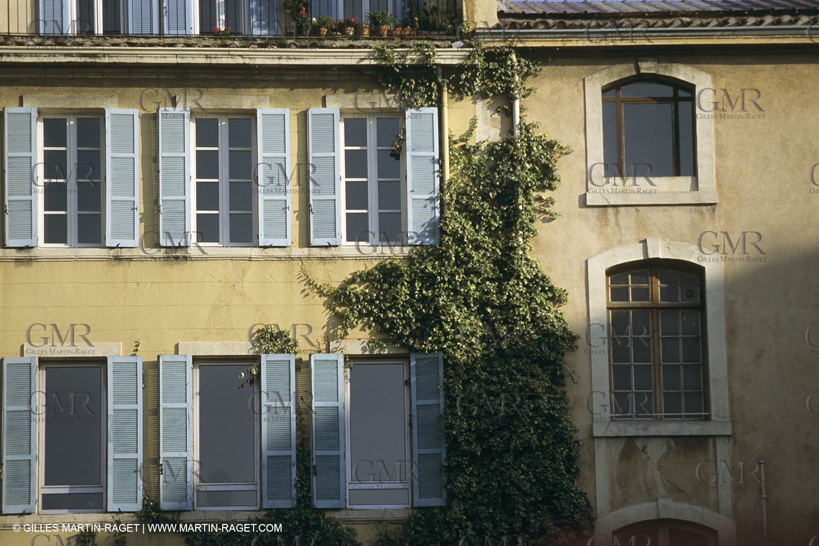 Marseille historical heritage (check keywords for more infos), Place aux Huiles