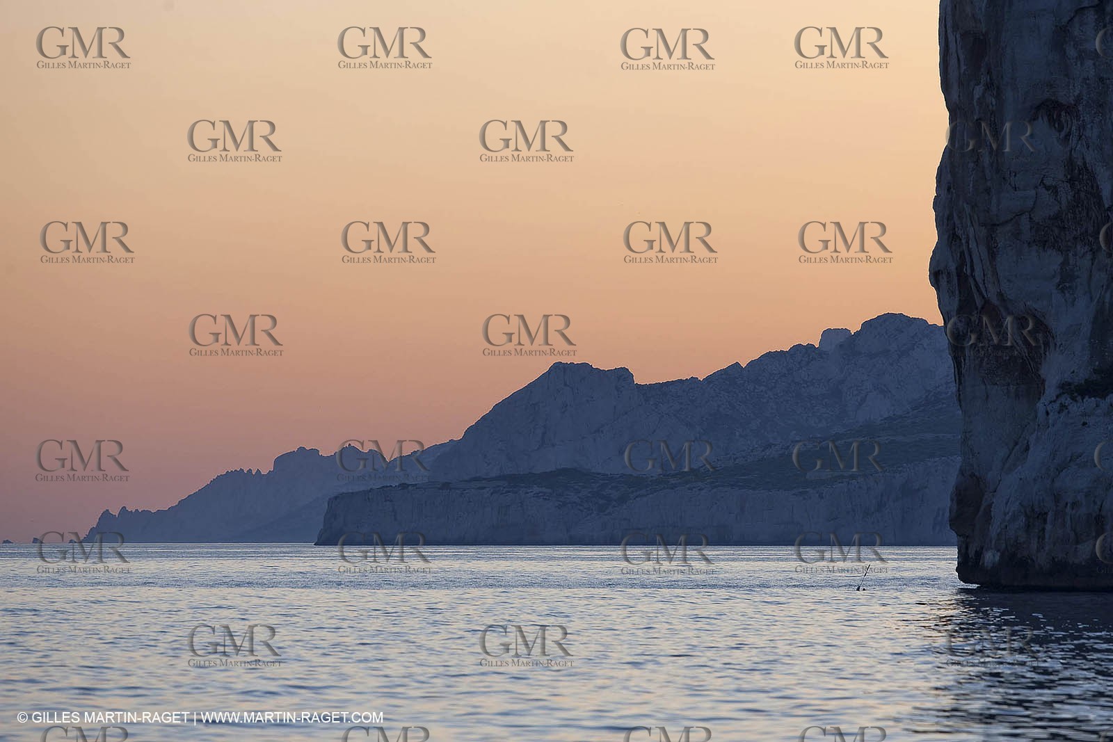 06 05 2009 - Marseille (FRA, 13) - Les Calanques - near Castelviel cliffs bottom