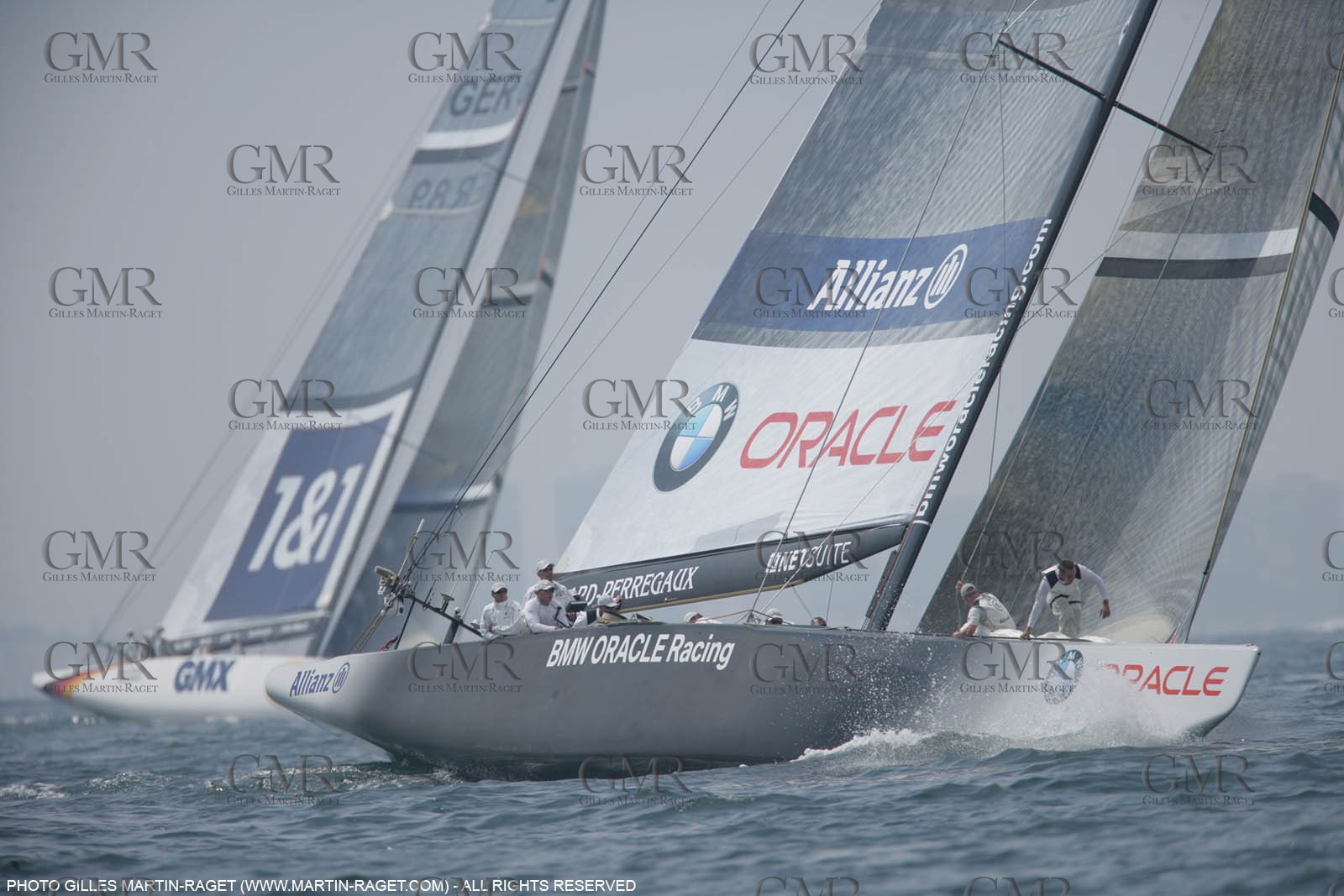 20 04 2007-Valencia (Spain)- 32nd America's Cup - Louis Vuitton Cup - RR1 - DAY 5 - BMW ORACLE Racing