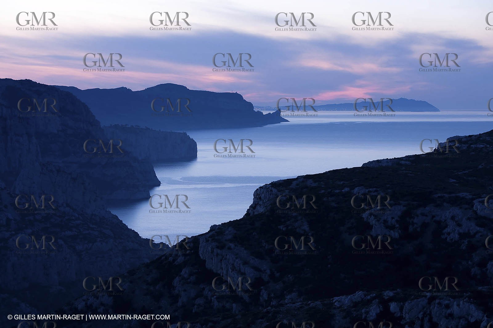 04 04 2009 - Marseille (FRA, 13) - Les Calanques as seen from the Baou Rond summit (Sormiou heights)