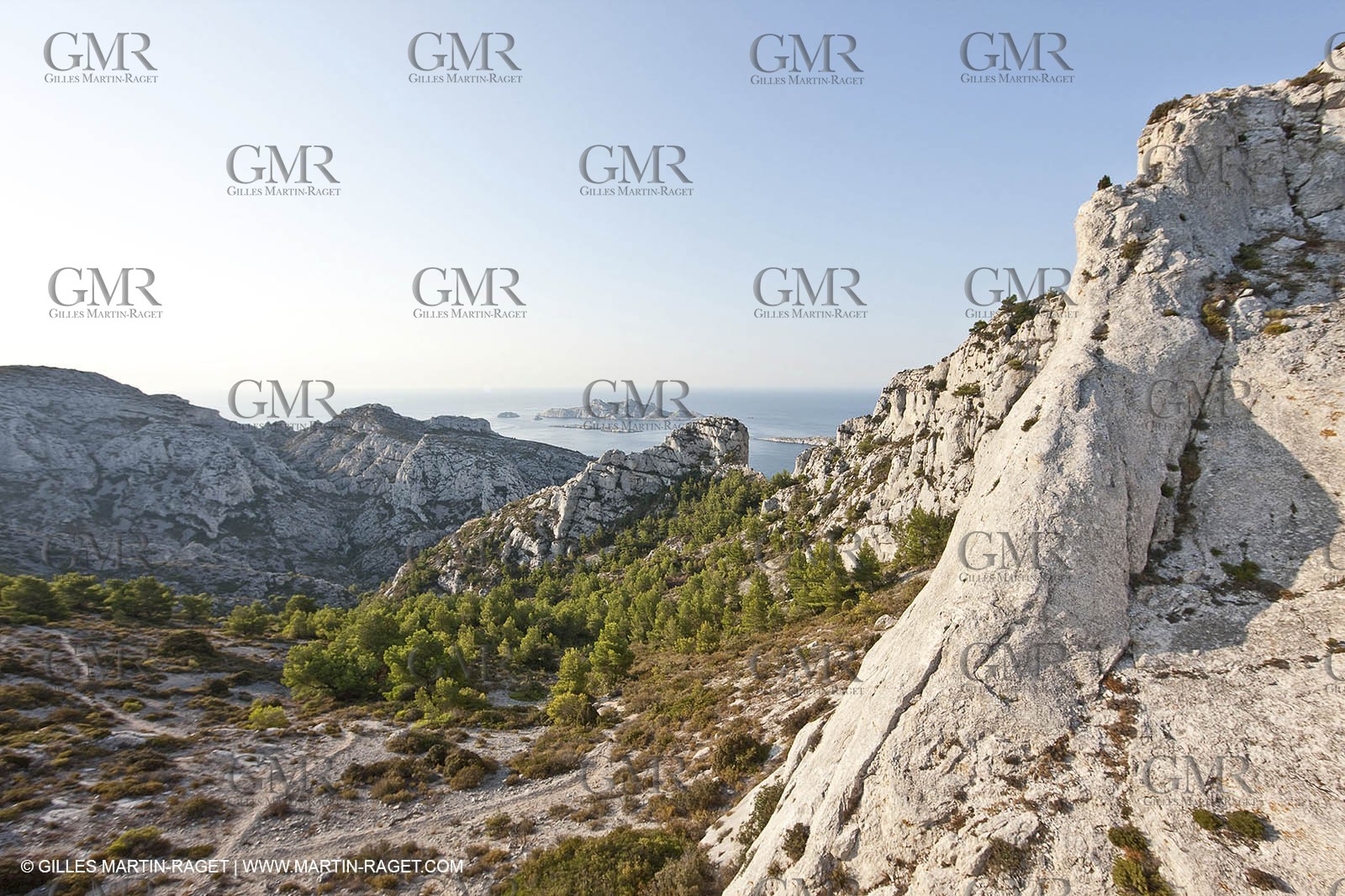 10 09 2009 - Marseille (FRA, 13) - Les Calanques - Massif de Marseilleveyre - Pointe Caillot et les Malvallons