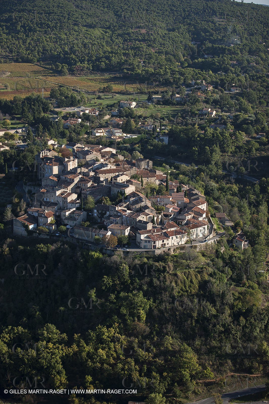 29 10 2012 - Grambois (FRA,84) - Luberon  seen from above