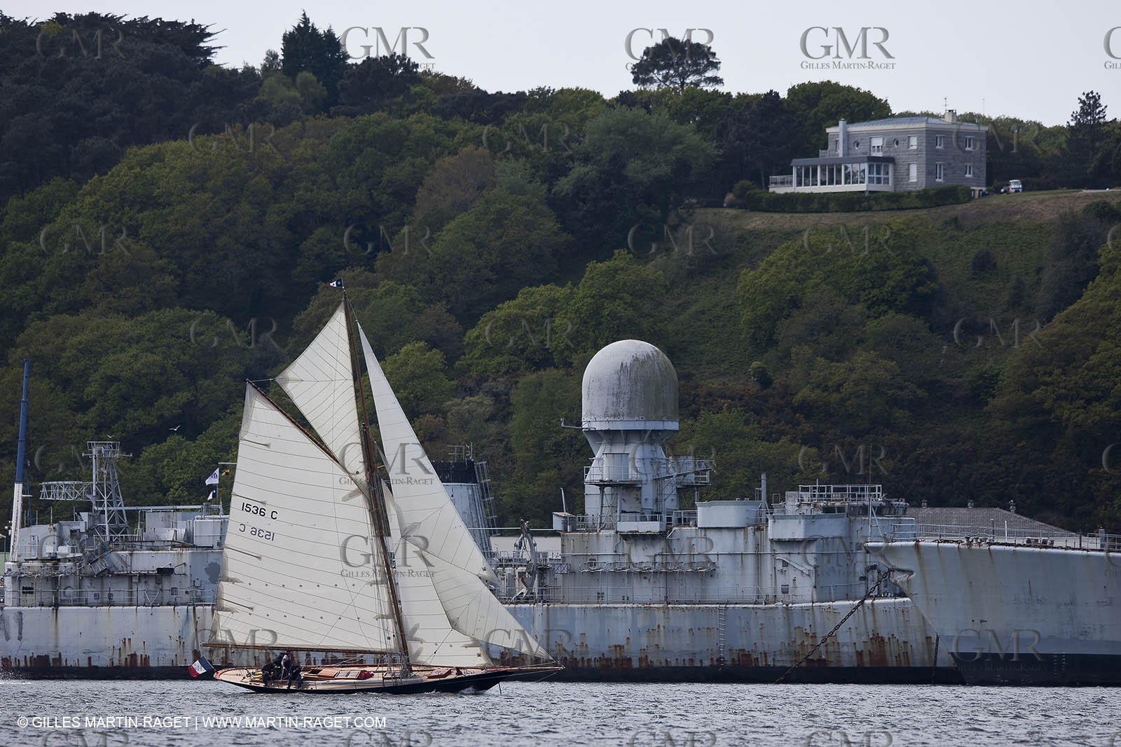 19 05 2010 -  Lanveoc Poulmic (FRA,29) - French Navy School Grand Prix - Pen Duick