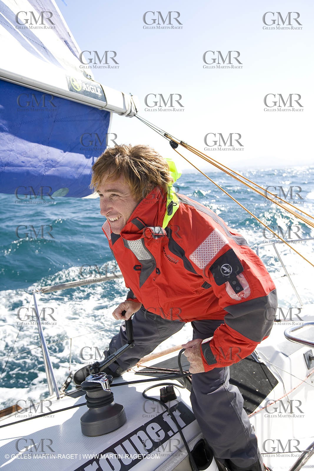 28 09 2007 - Marseille (FRA, 13) - Aigle Marine weather clothing showed in action by salors Marc Emig et Luce Molinier