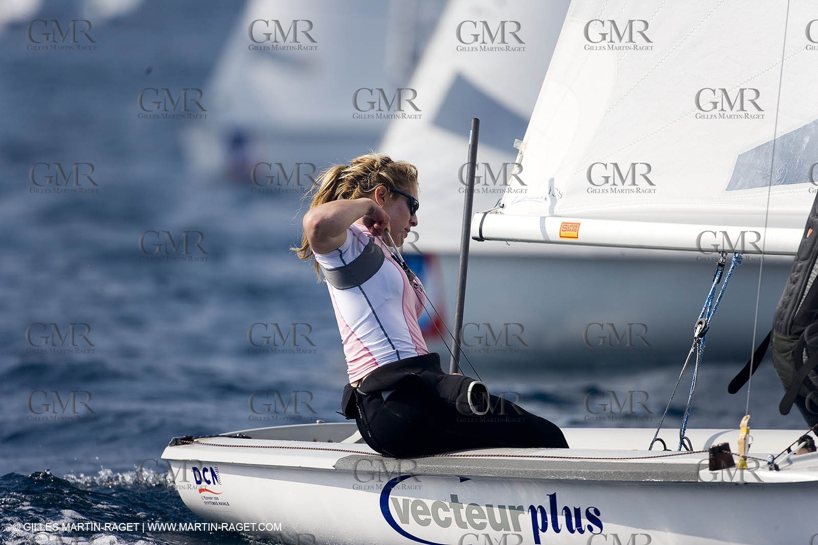 23 04 2007 - 2007 Semaine Olympique Française - Hyères (South of France) - Day 2 - Team France - 470 Femme - Lecointre Camille   Lemaitre Gwendolyn