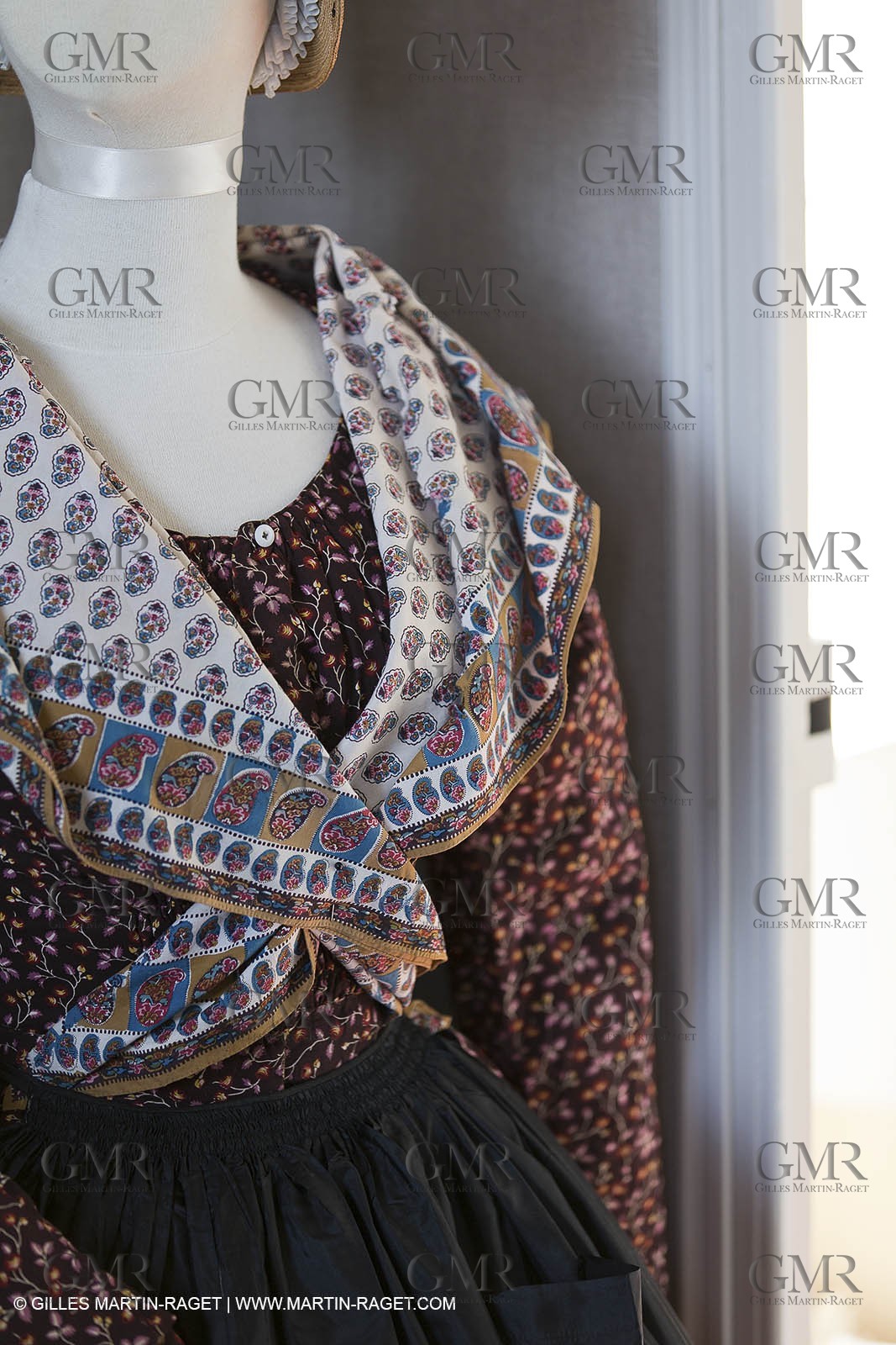 06 07 2012, Toulon (FRA,83), Villa Rozemaine, exhibition 'Fashion Dresses