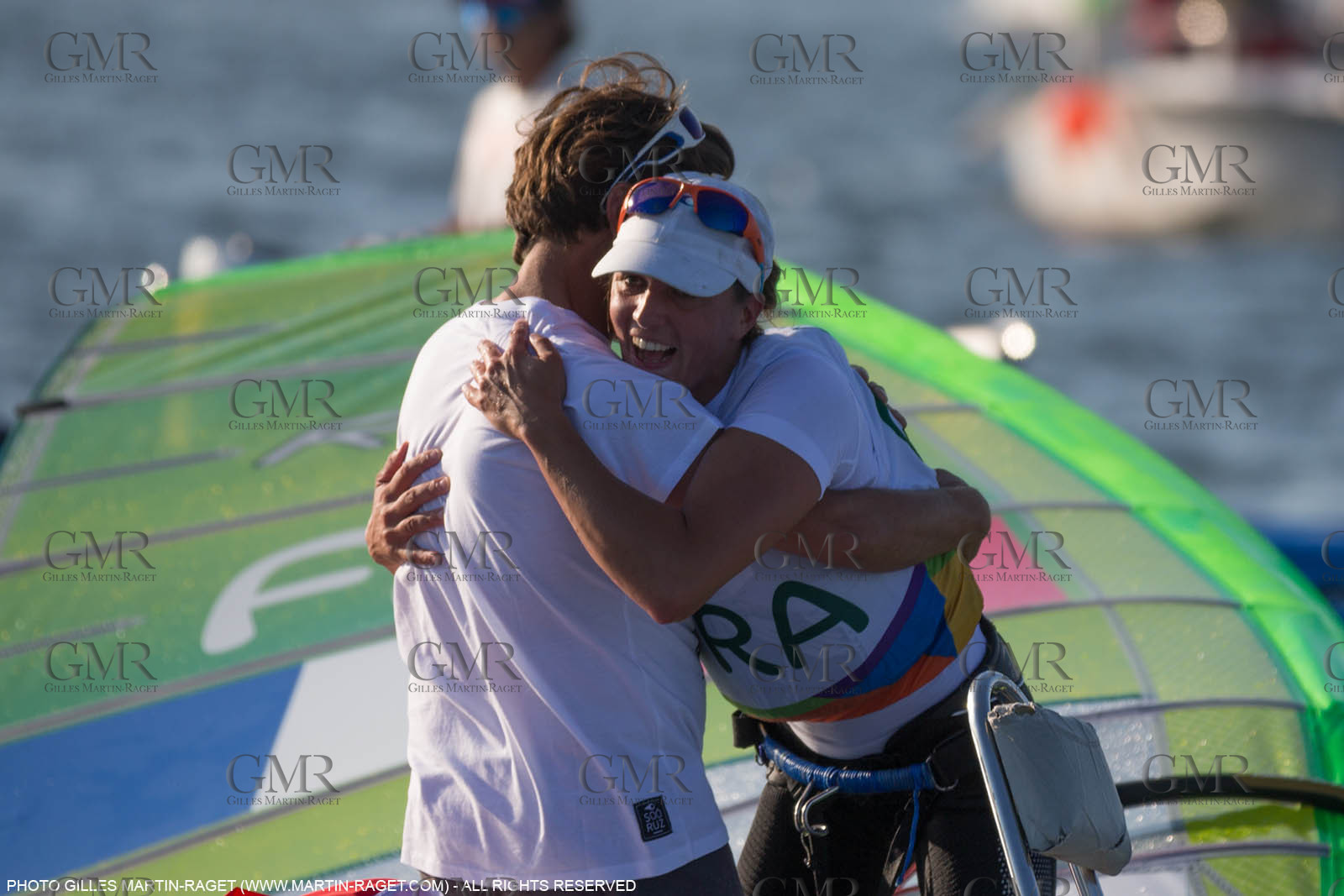 14 08 2016, Rio de Janeiro (BRA), 2016 Olympic Games, Sailing, RSX Women medal race, Charline Picon, gold medalist and her coach Cédric Leroy