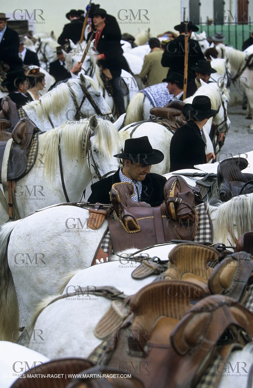 Arles (FRA,13) - Costume from Arles Fest